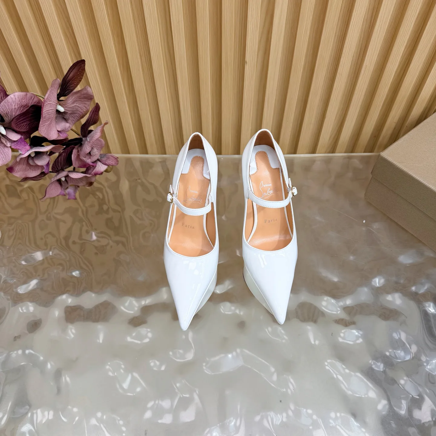 Туфли Женские Christian Louboutin 1652743