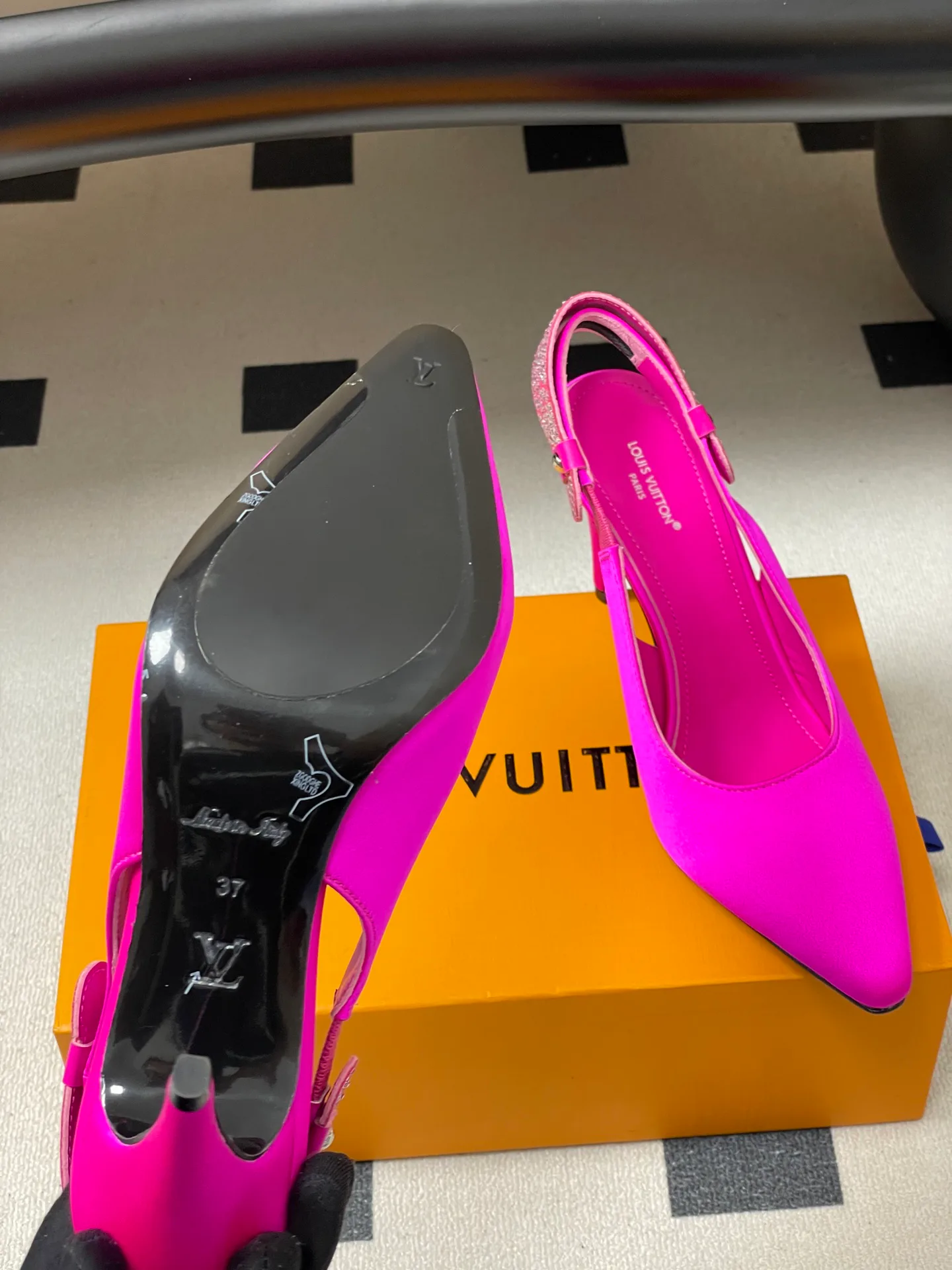 Туфли Женские Louis Vuitton 668702