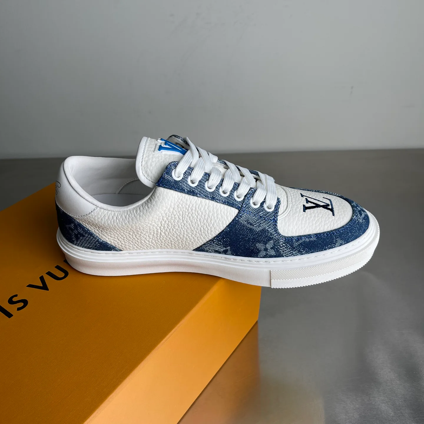 Кроссовки Мужские Louis Vuitton 907469