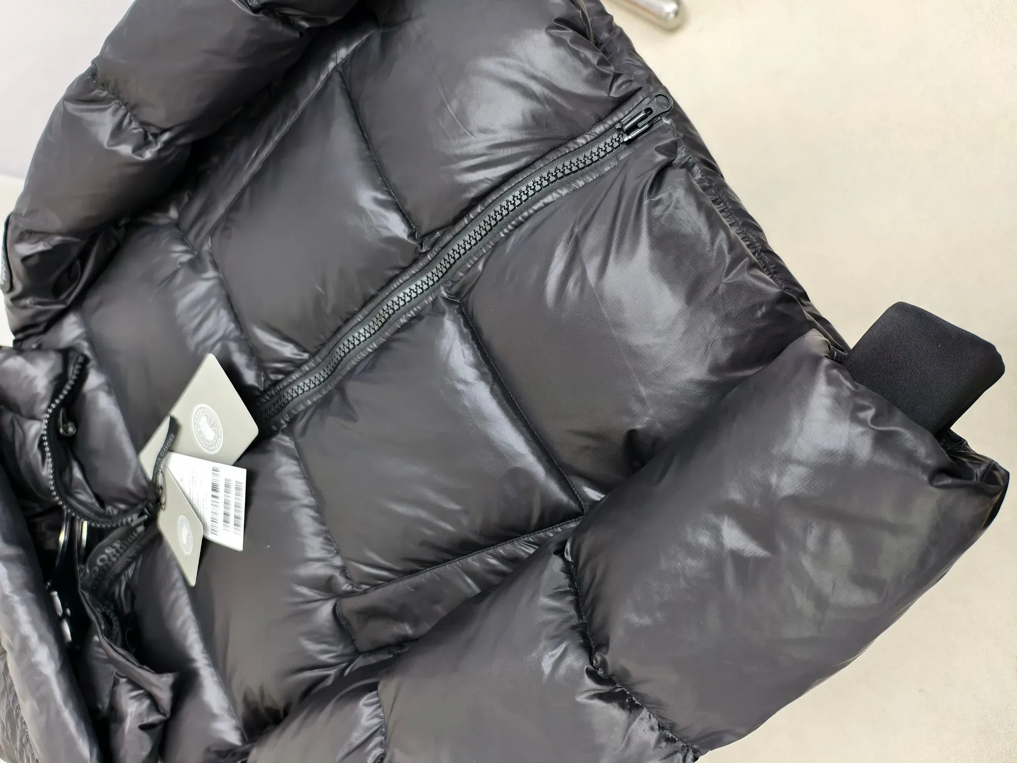 Куртки И Пуховики Женские Canada Goose 342271