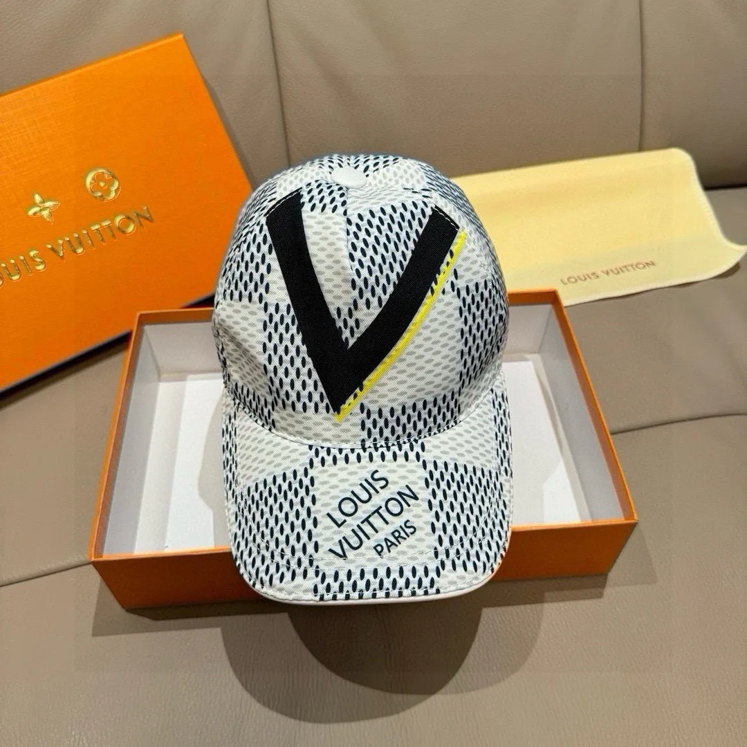 Головные Уборы Louis Vuitton 17604820