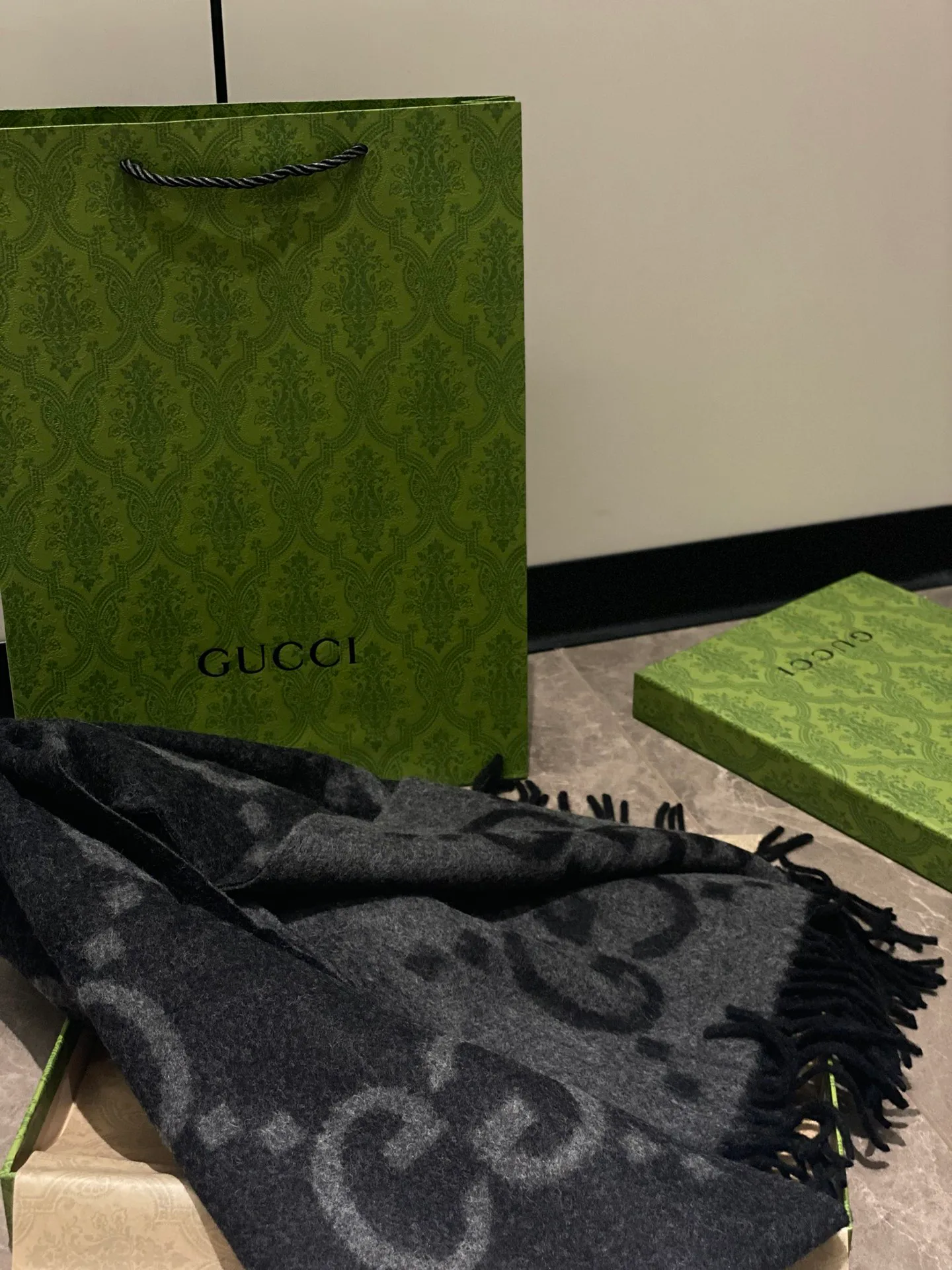 Шарфы Gucci 436114