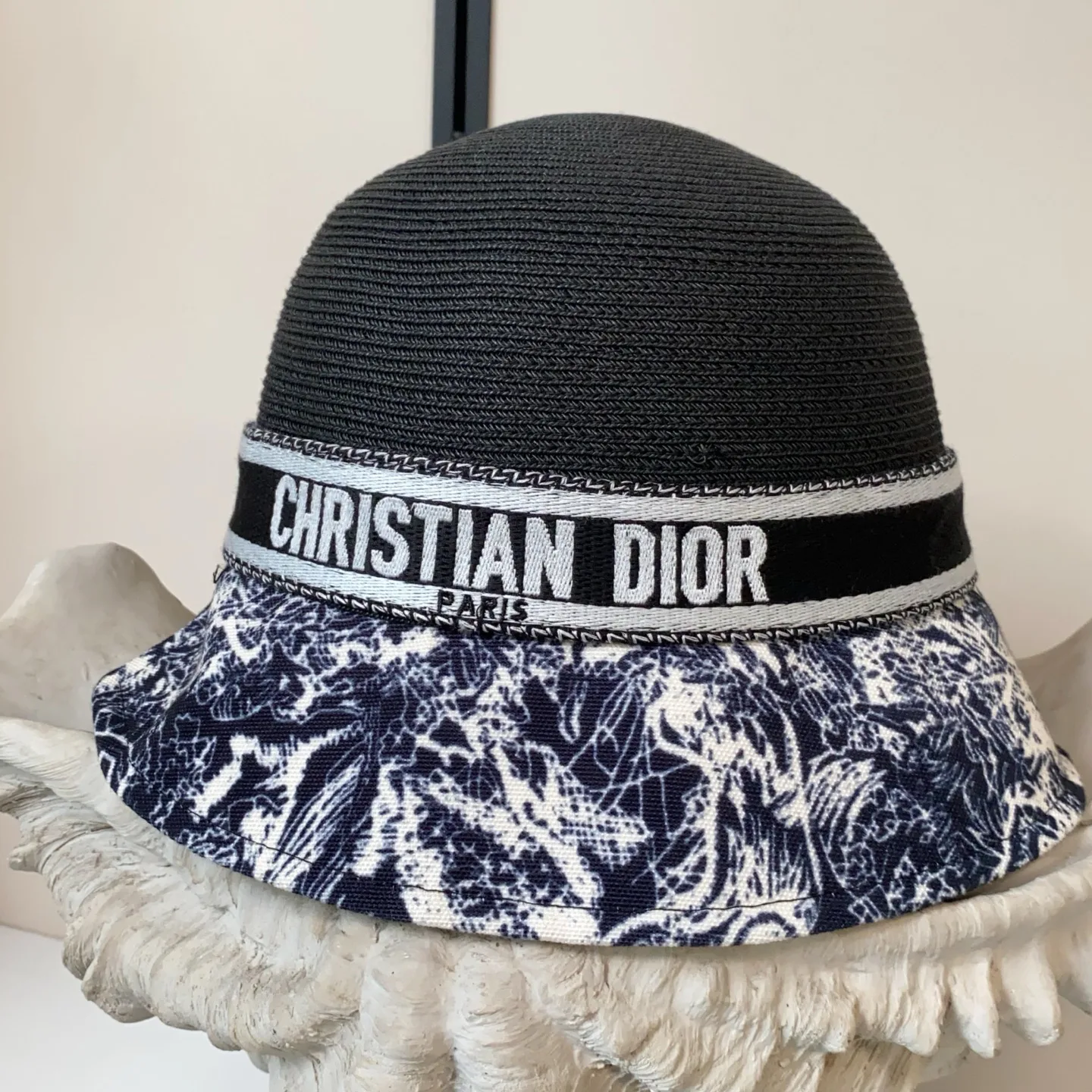 Головные Уборы Christian Dior 13294462