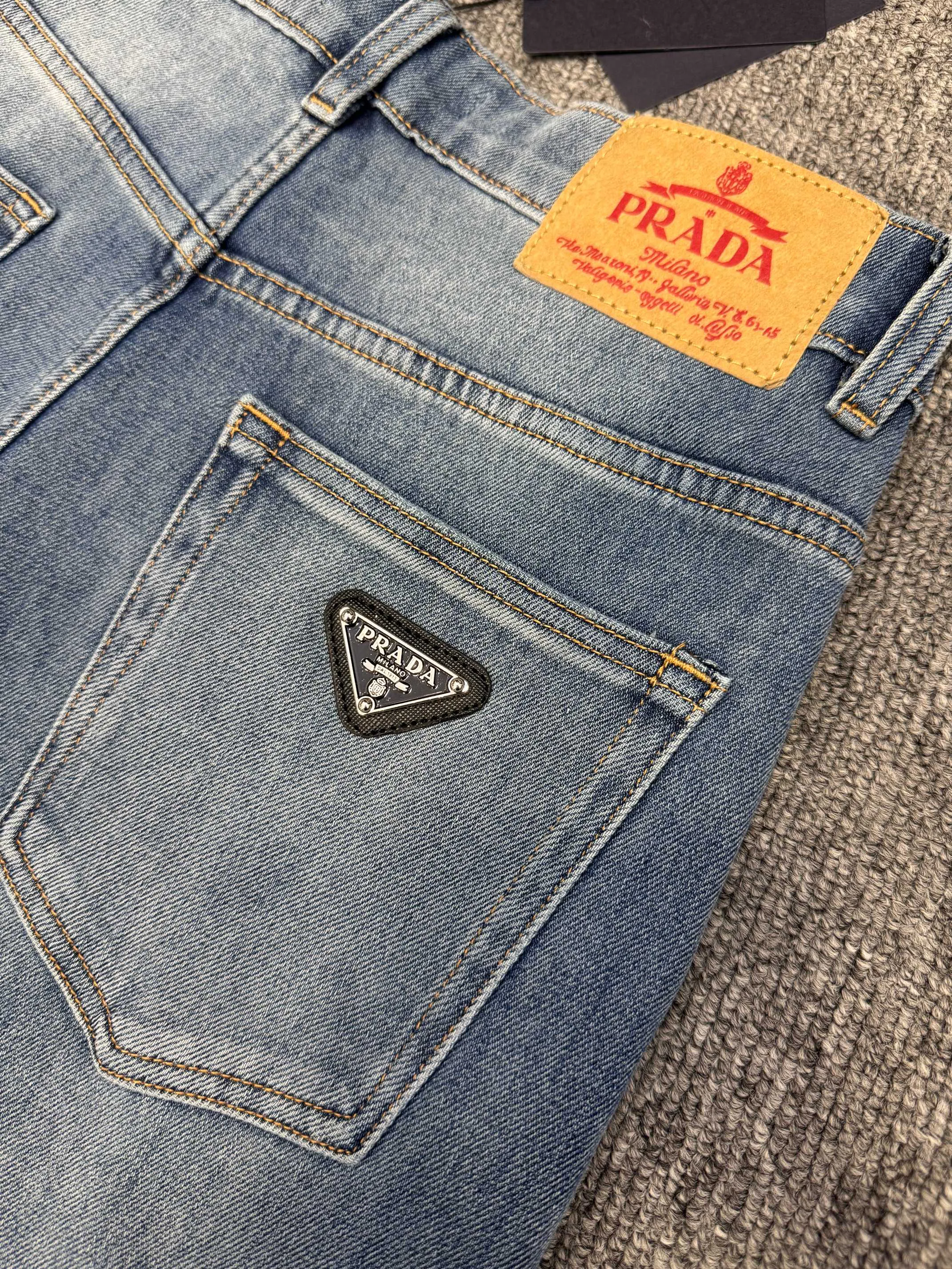 Джинсы Женские Prada 1976136