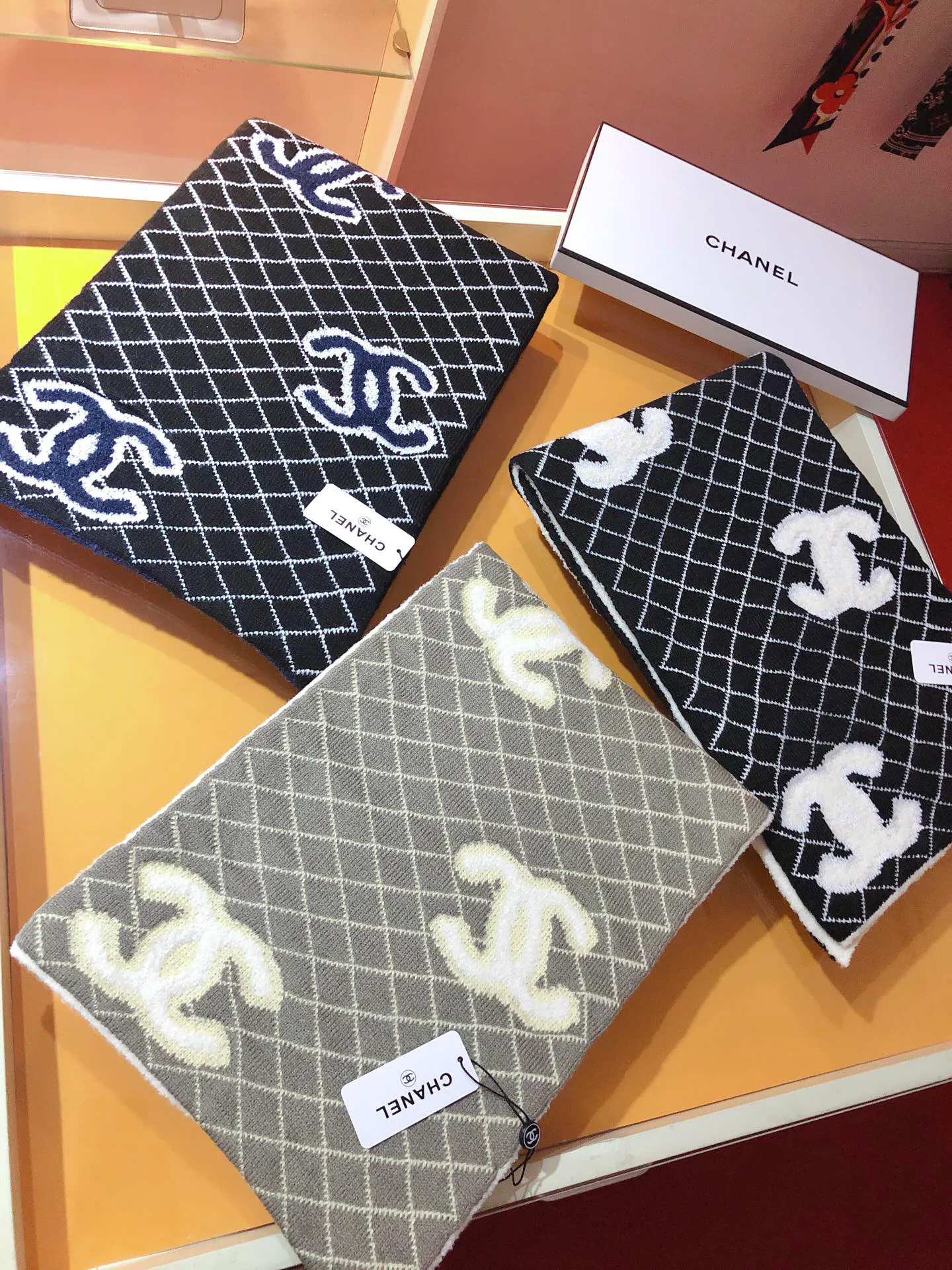 Шарфы Chanel 538326