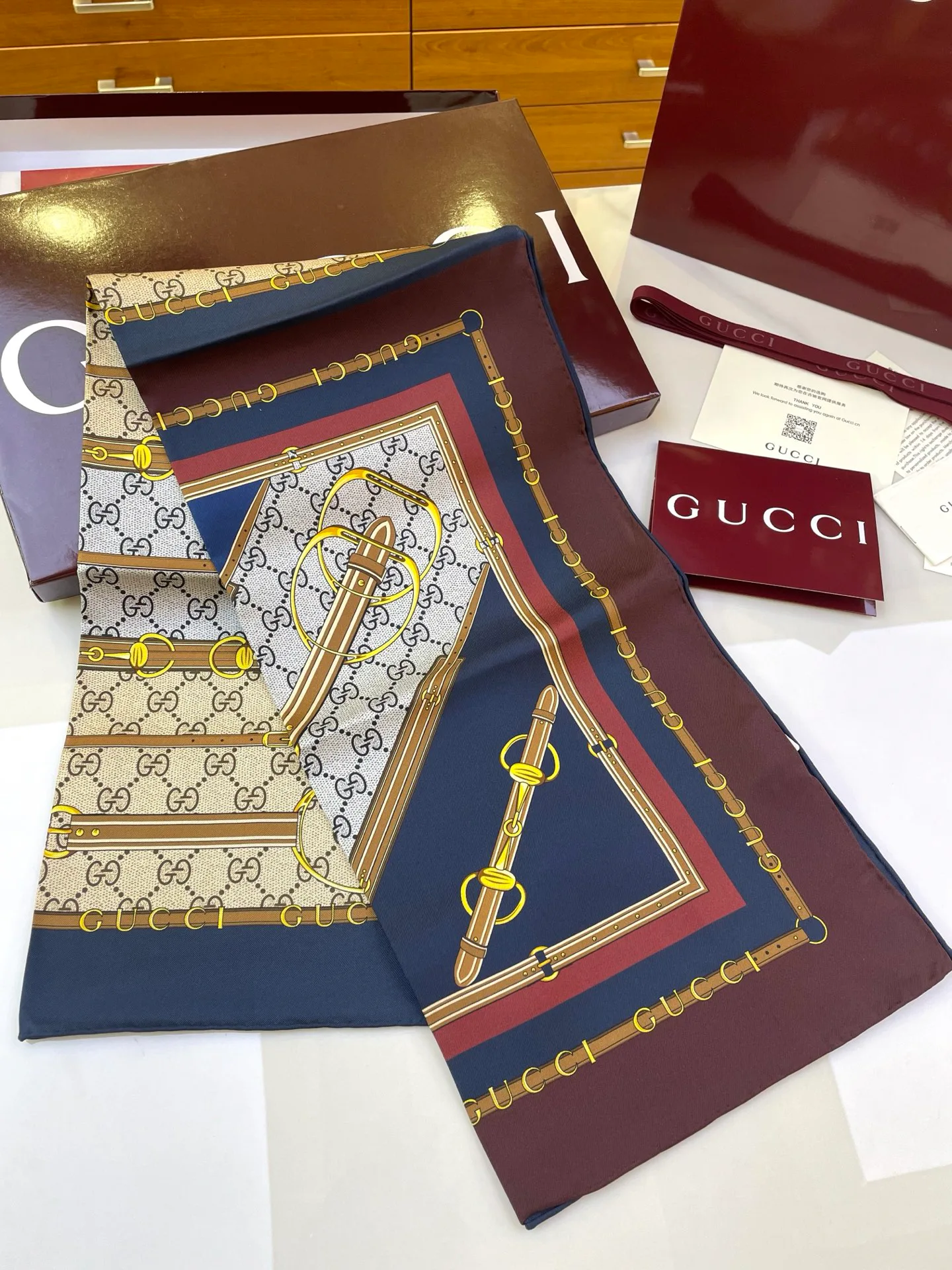 Платки Gucci 1786290