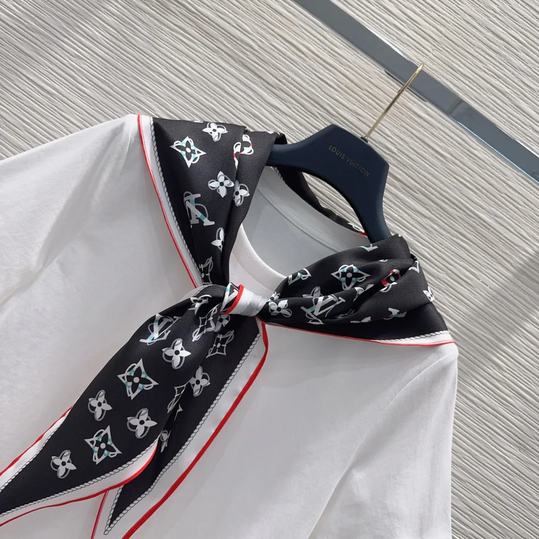 Футболки Женские Louis Vuitton 13153924