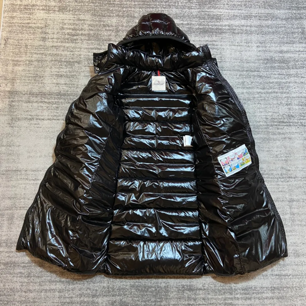 Куртки И Пуховики Женские Moncler 18884048
