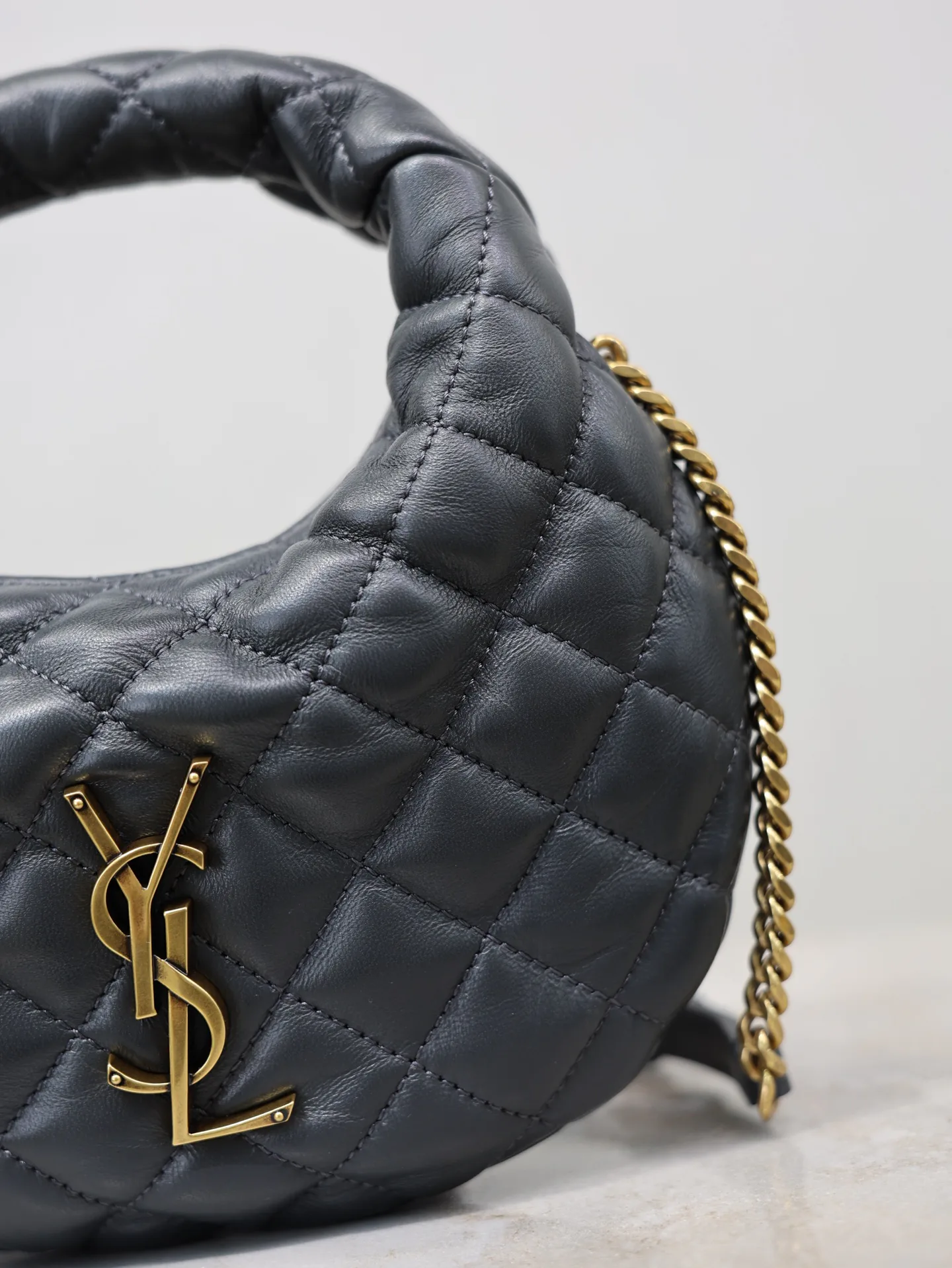 Сумки На Ремне Женские Saint Laurent 11504337