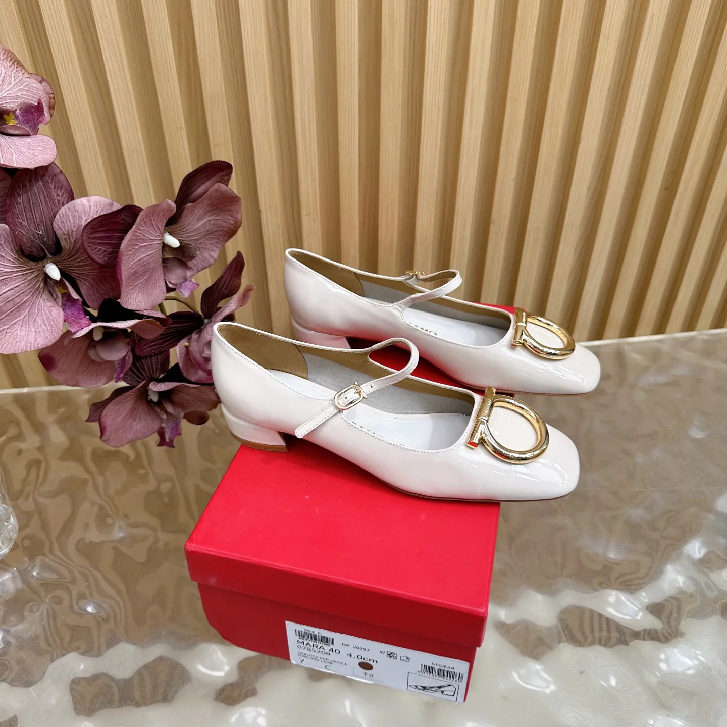 Туфли Женские Salvatore Ferragamo 113687