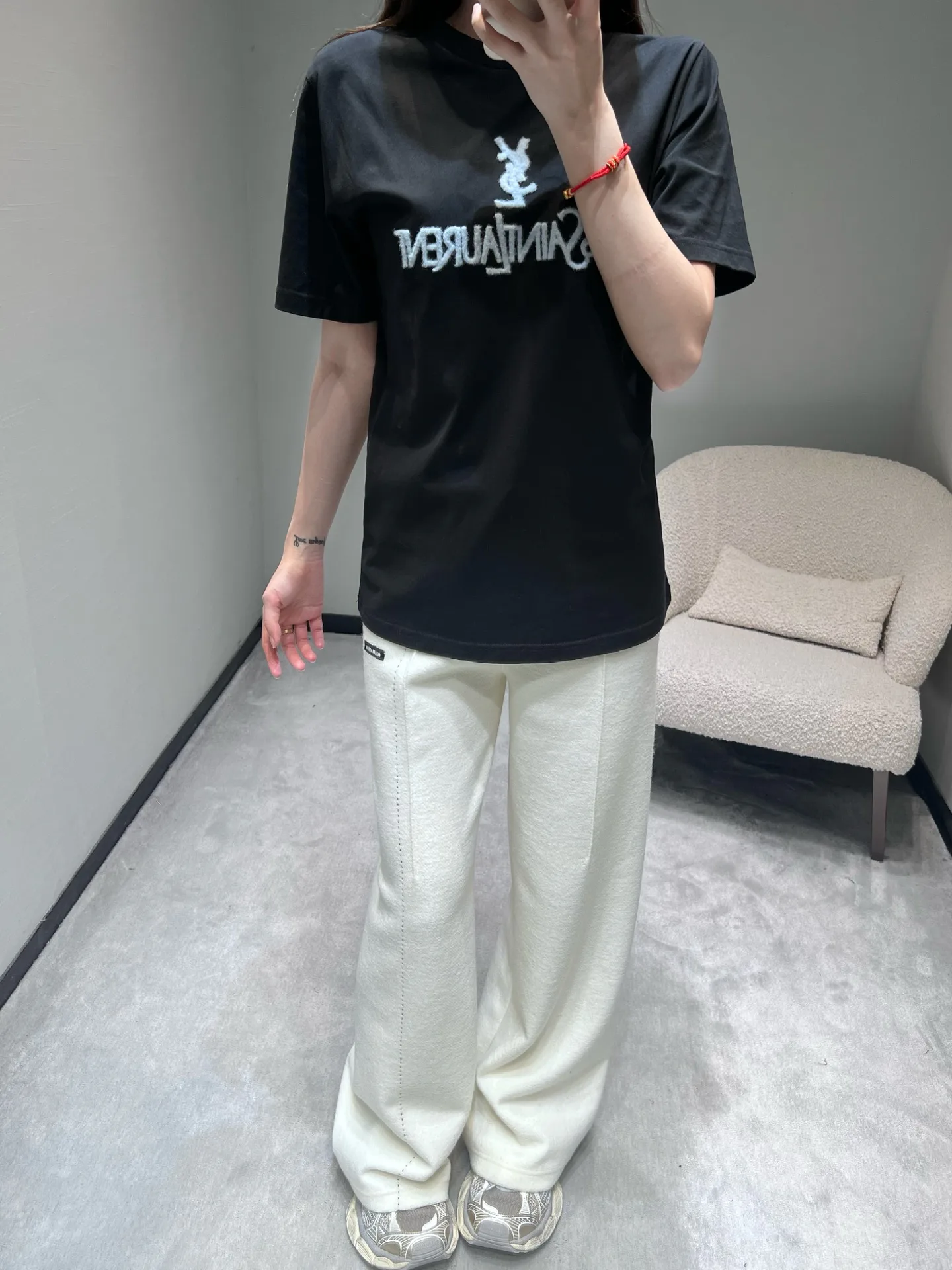 Футболки Женские Saint Laurent 934052