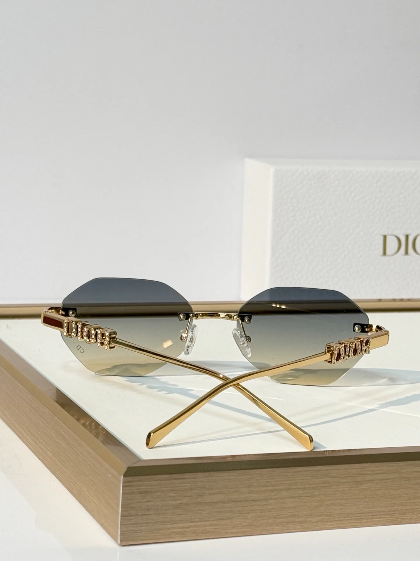 Очки Christian Dior 18404824