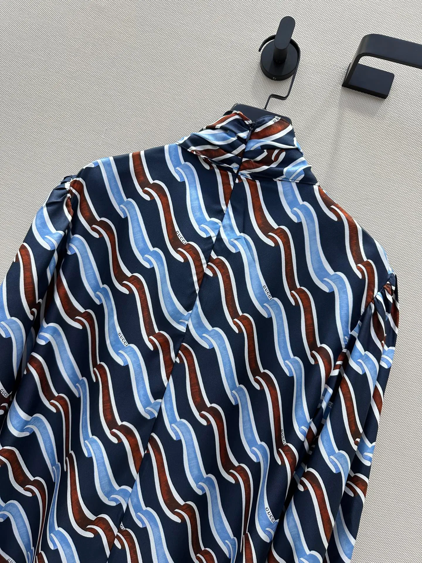 Рубашки Женские Gucci 553281