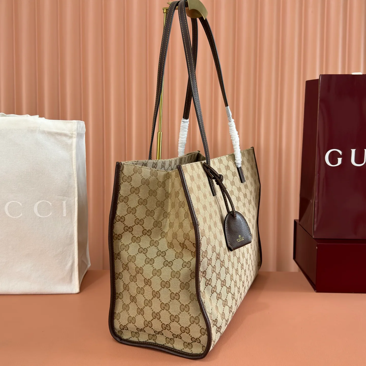 Классические Сумки Женские Gucci 12859963