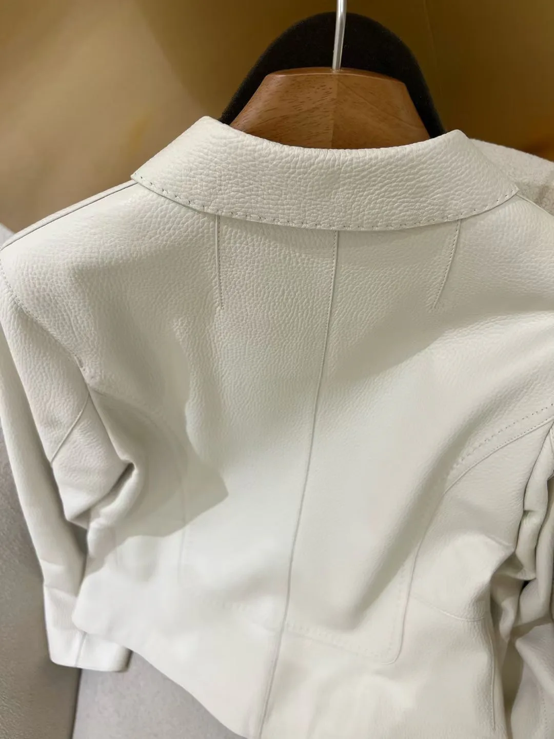 Кожаные Куртки И Дублёнки Женские Hermes 11698011