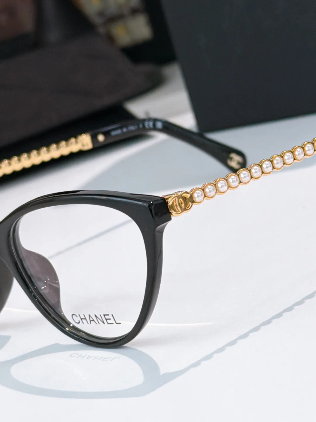 Очки Chanel 17624884