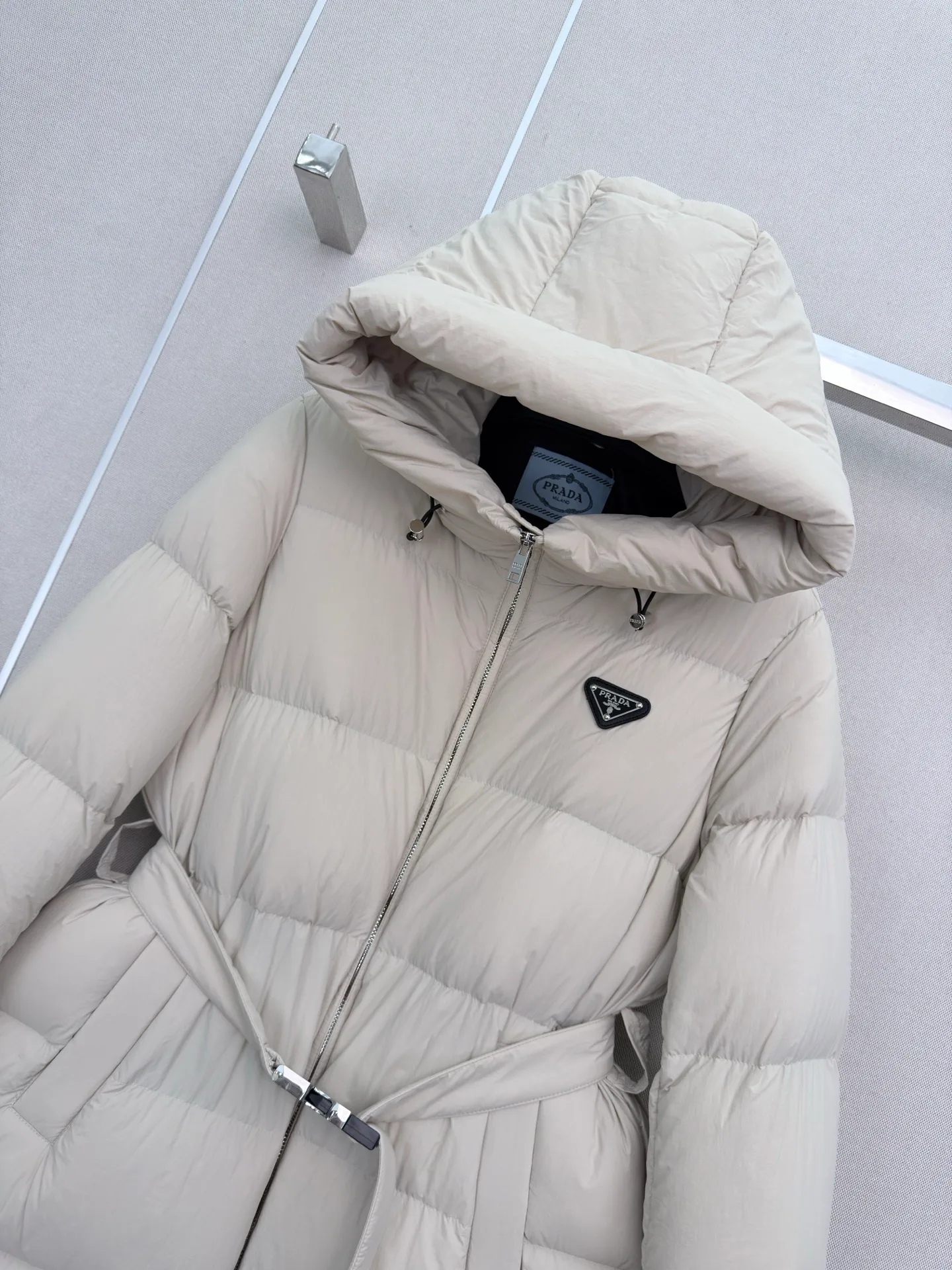 Куртки И Пуховики Женские Prada 18108680