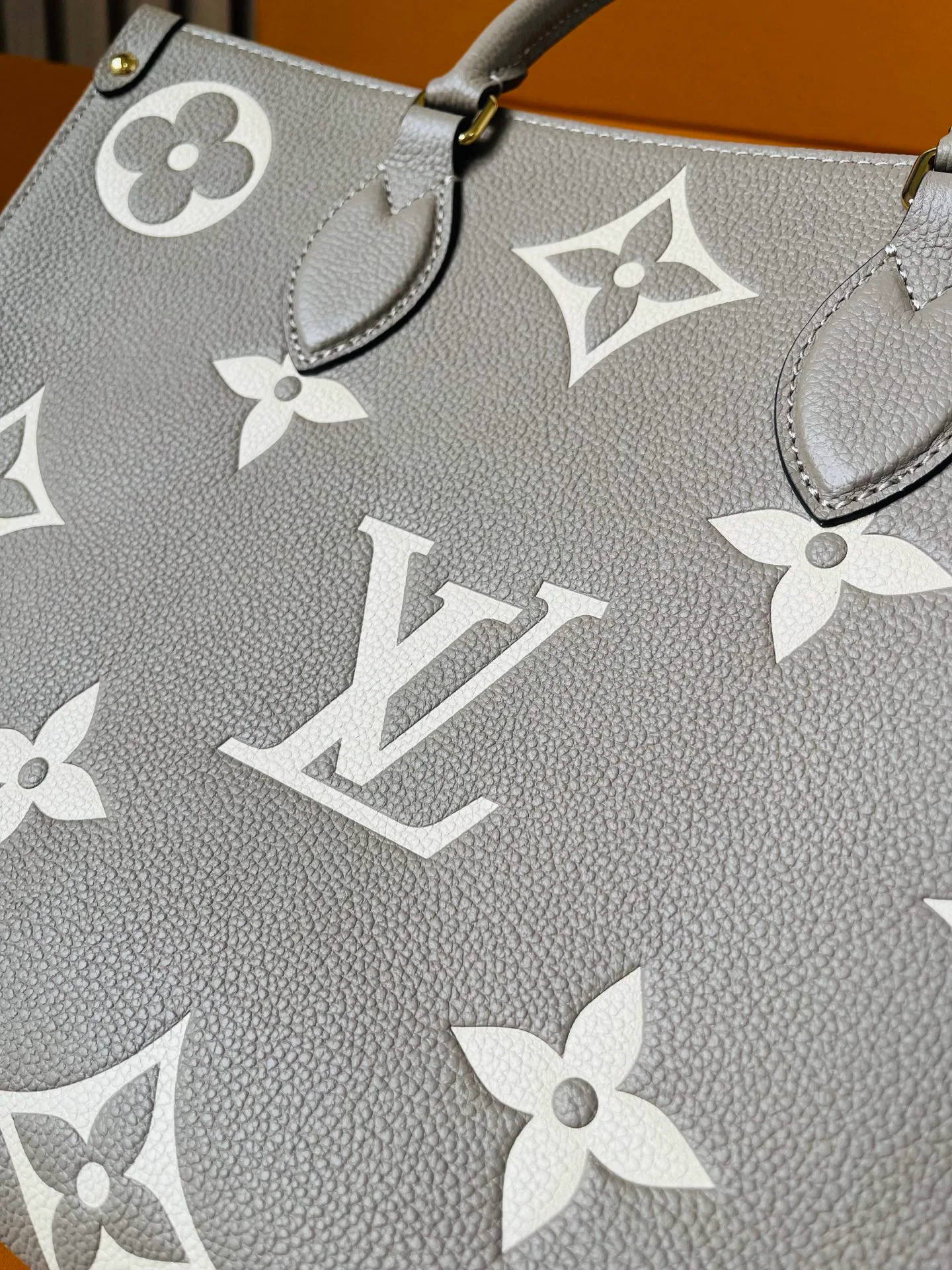 Классические Сумки Женские Louis Vuitton 12569322