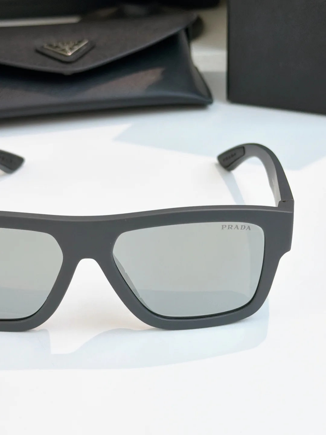 Очки Prada 11633242