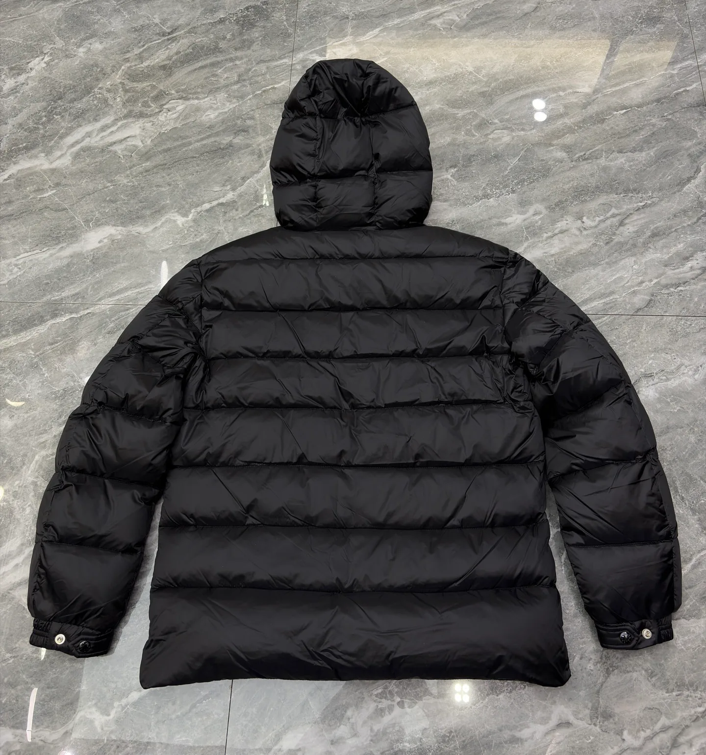 Куртки И Пуховики Женские Moncler 17568681