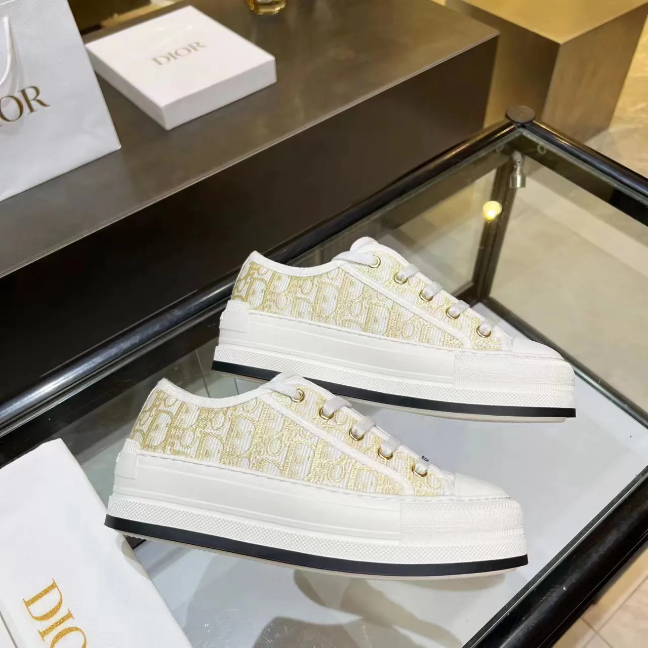 Кроссовки Женские Christian Dior 11463099