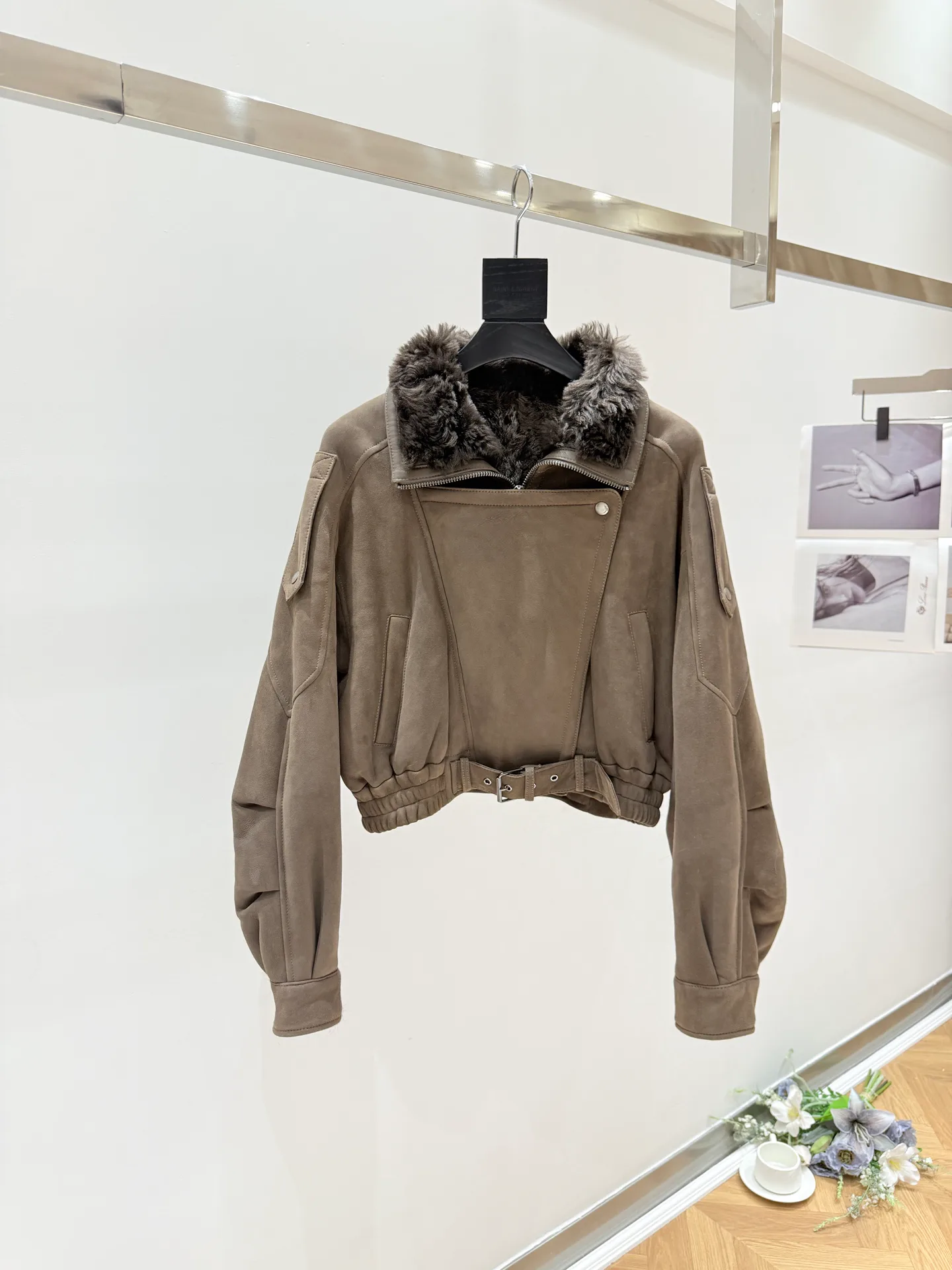 Кожаные Куртки И Дублёнки Женские Saint Laurent 18446619