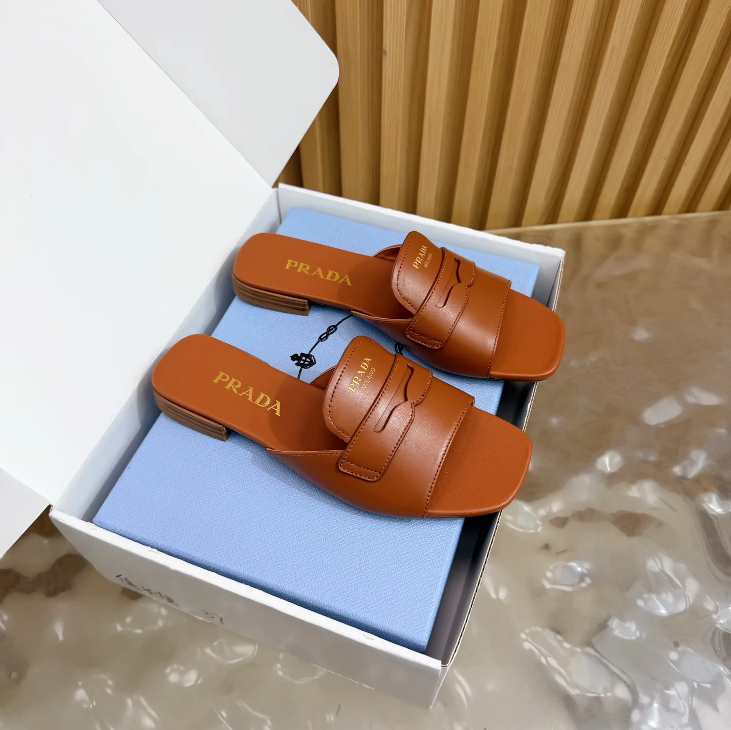 Босоножки Женские Prada 11776969