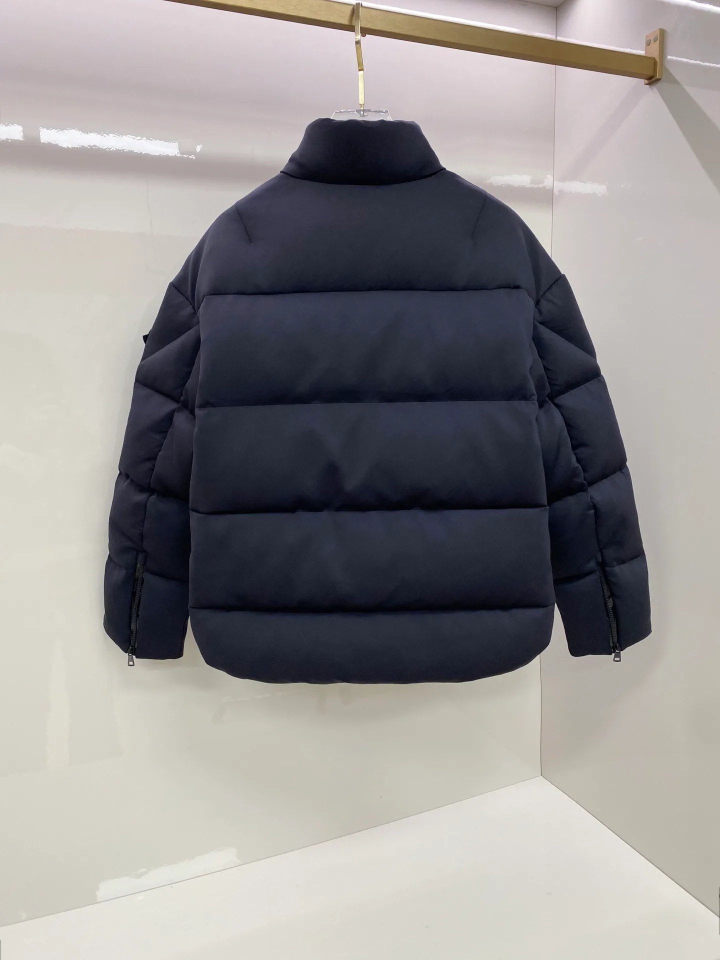 Куртки И Пуховики Мужские Moncler 1129723