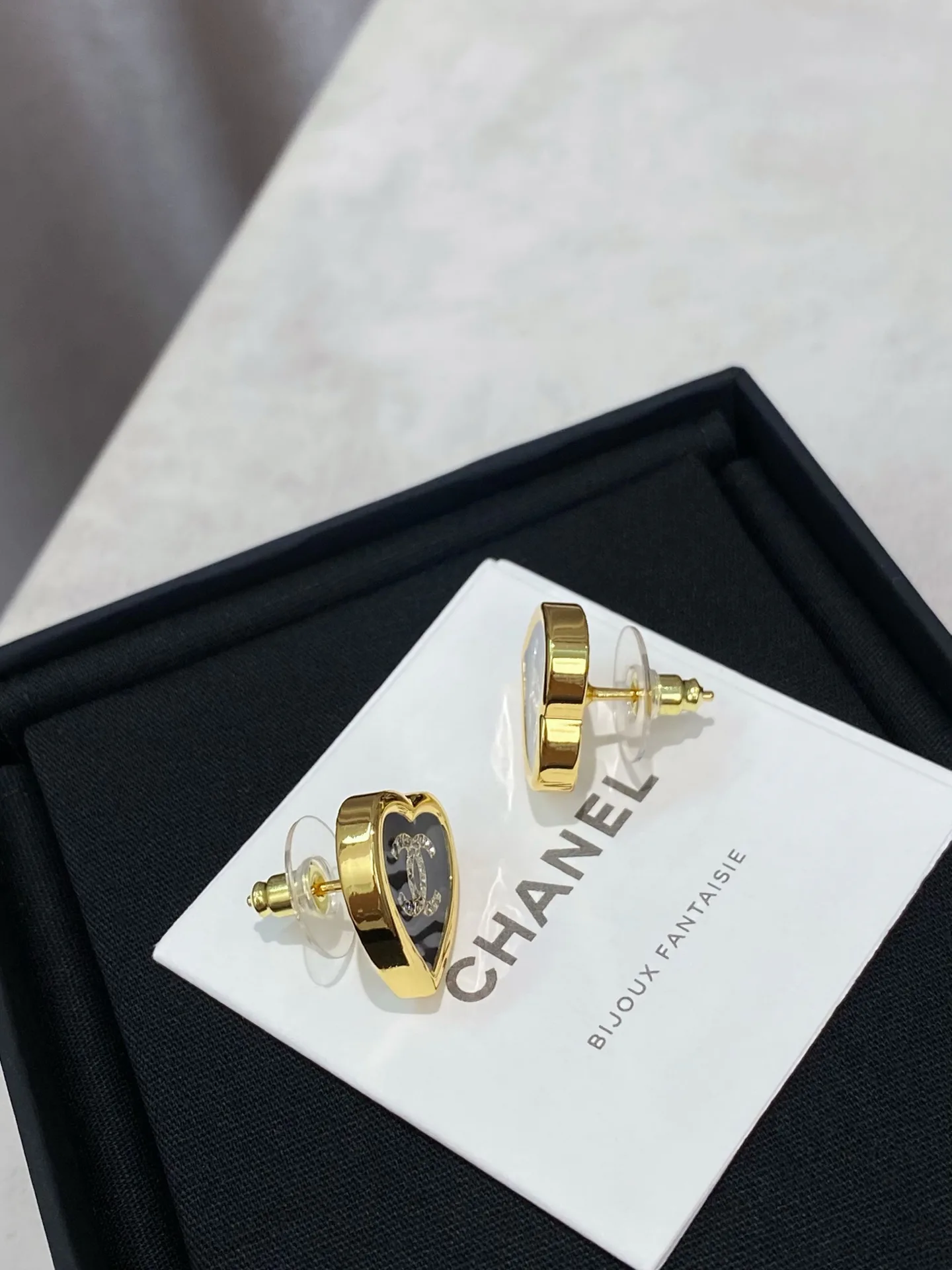 Бижутерия Chanel 360394