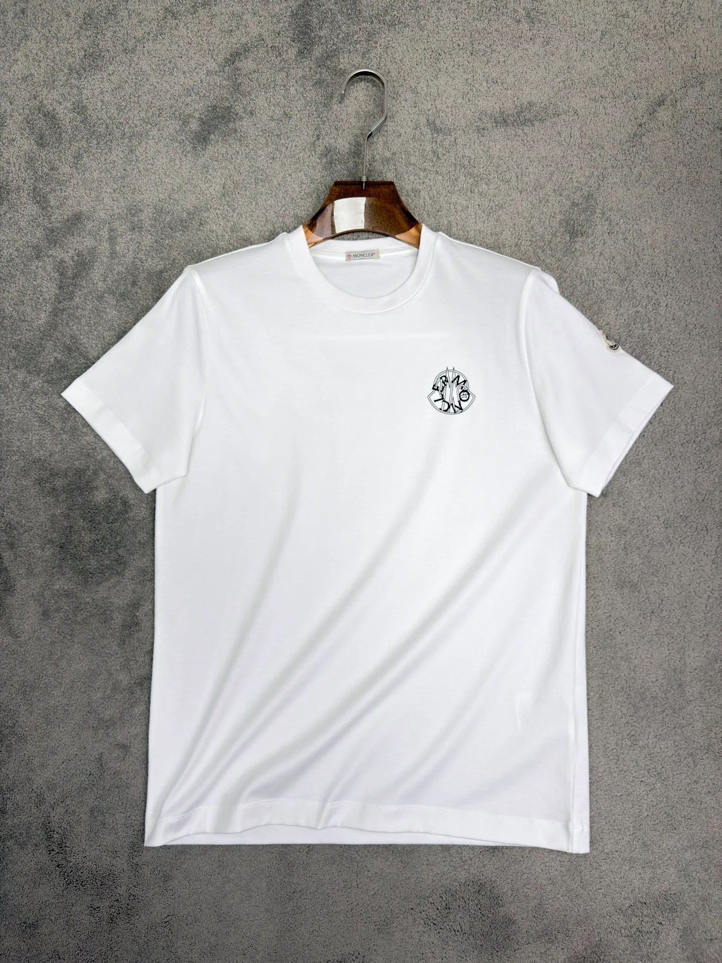 Футболки Мужские Moncler 13137576