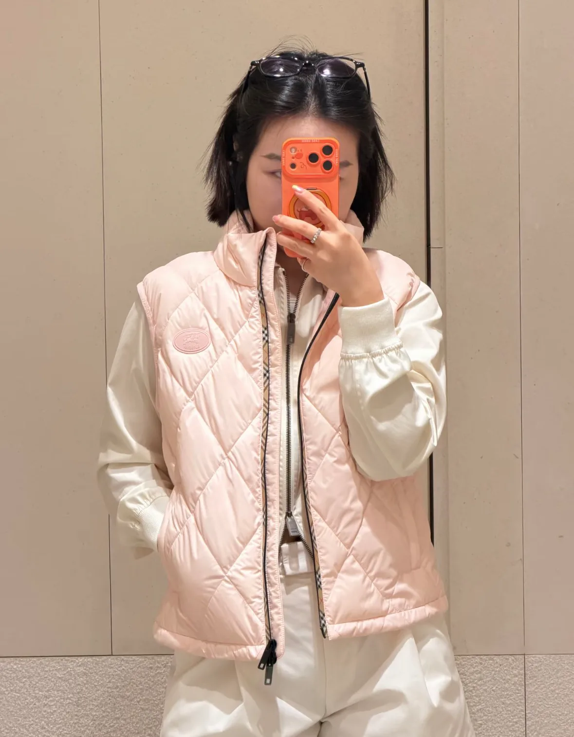 Жилеты Женские Burberry 18044840