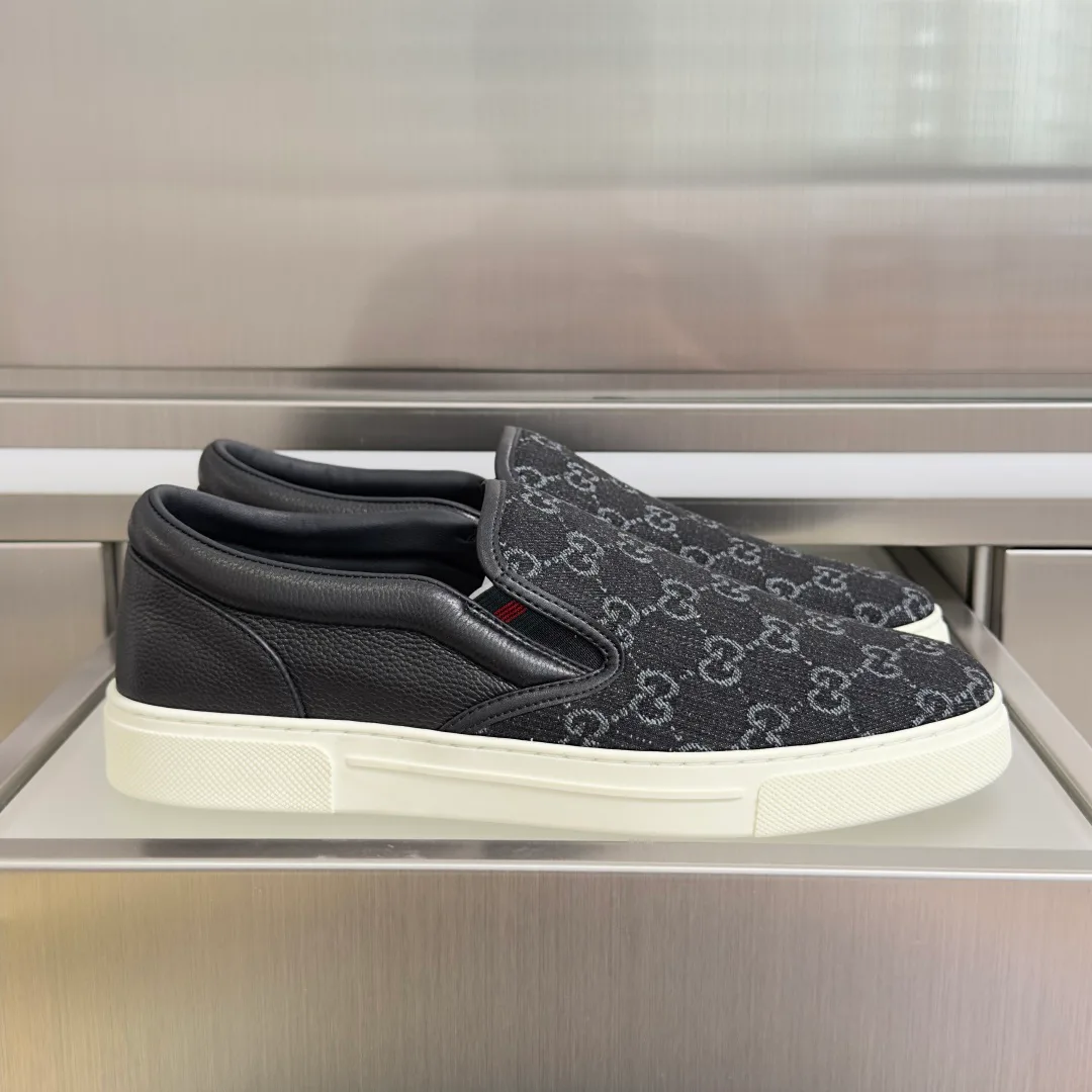 Кроссовки Мужские Gucci 13416442