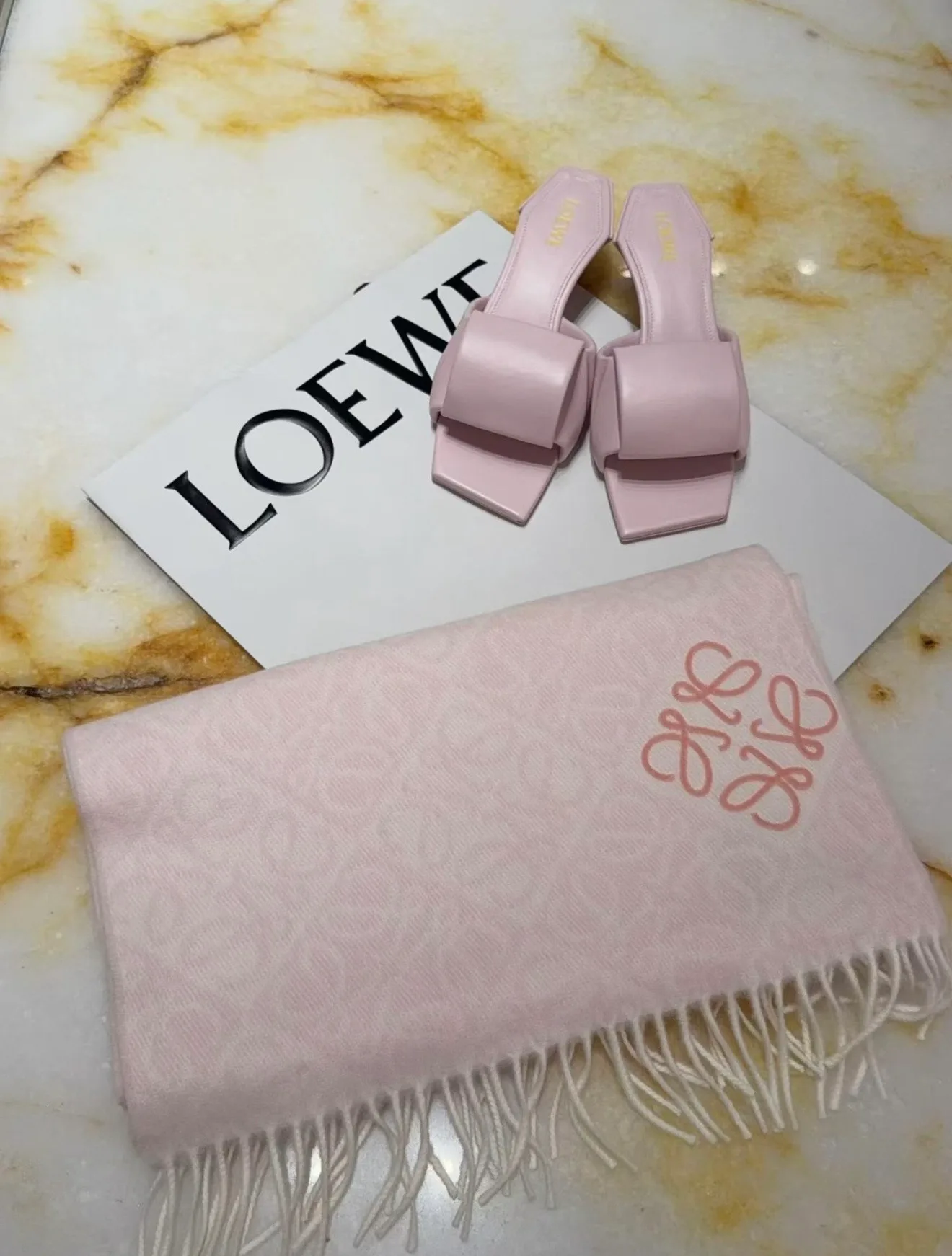 Шарфы Loewe 18574562