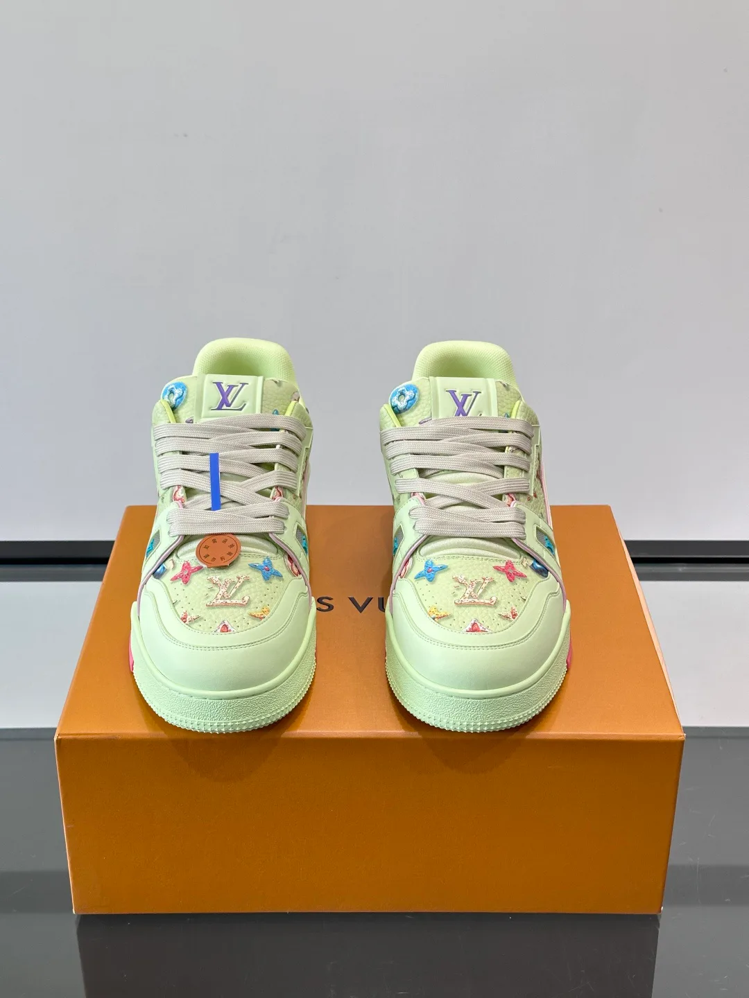 Кроссовки Женские Louis Vuitton 5046076
