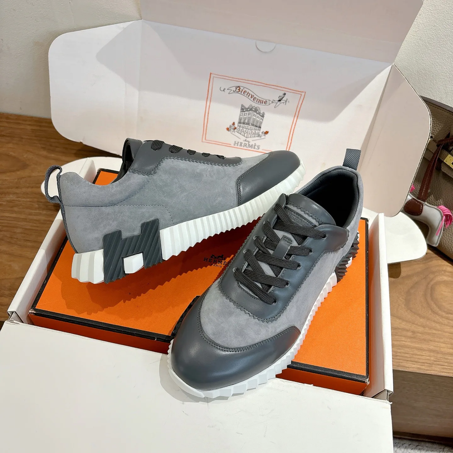 Кроссовки Женские Hermes 9915085