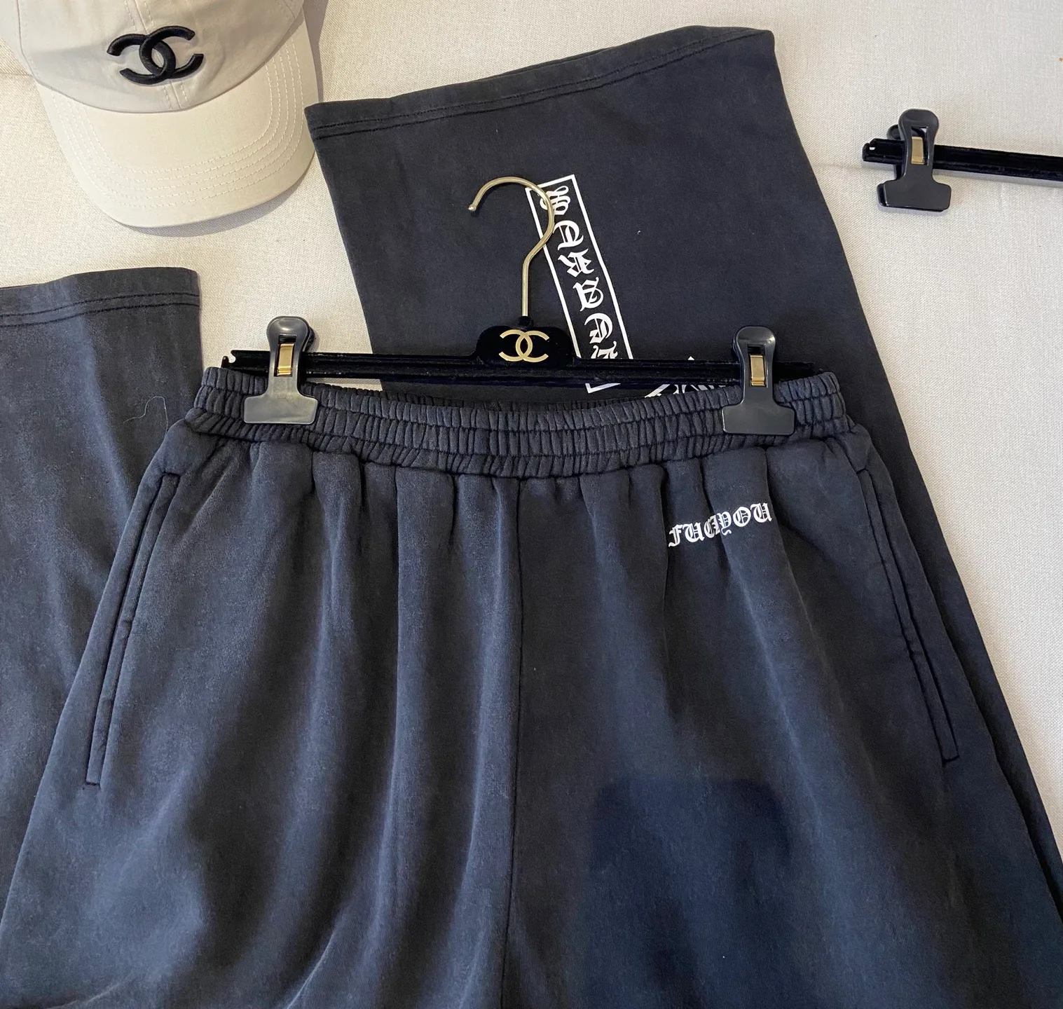 Брюки Женские Chrome Hearts 18088645