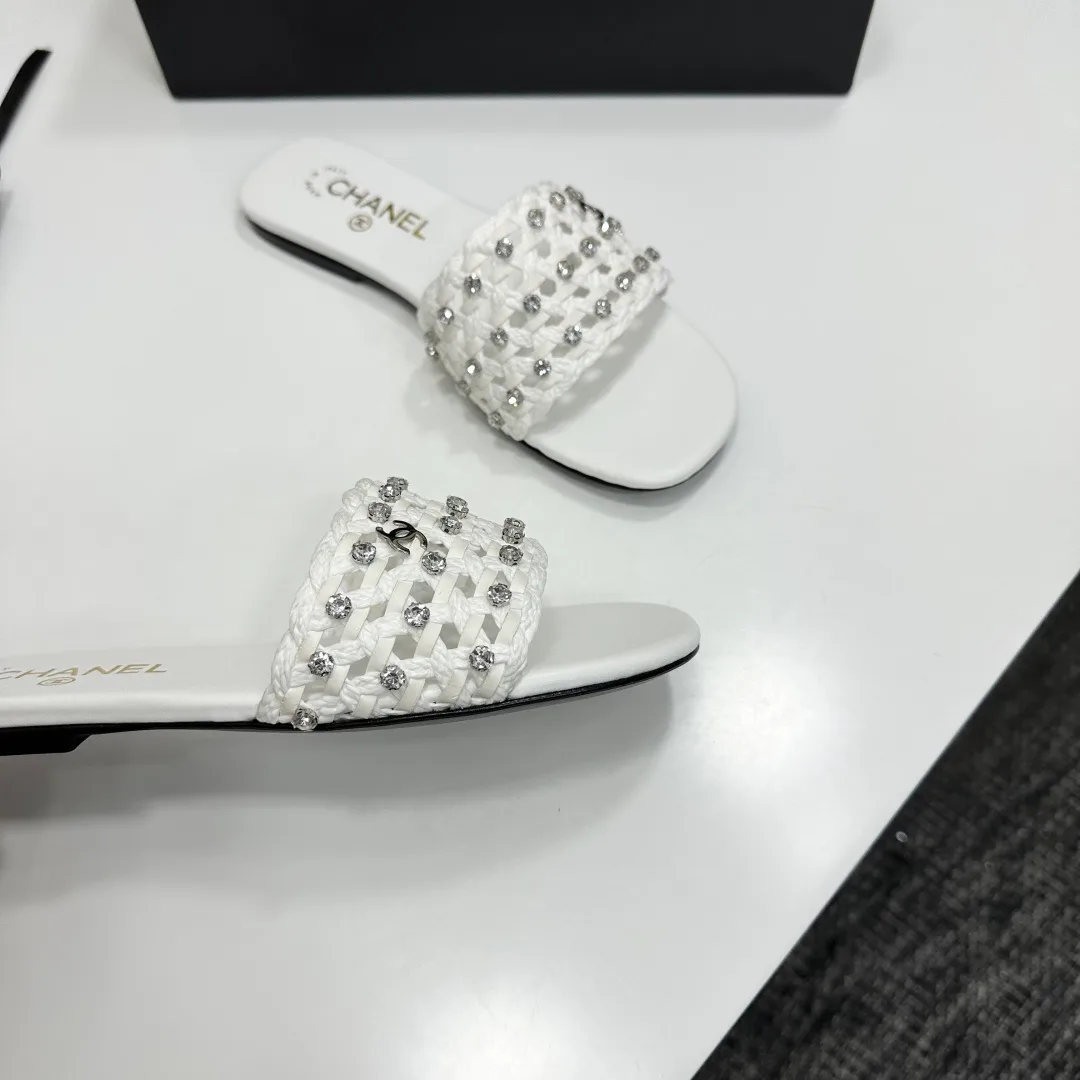 Шлепанцы Женские Chanel 11165523