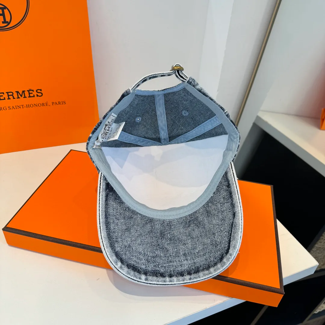 Головные Уборы Hermes 17350016