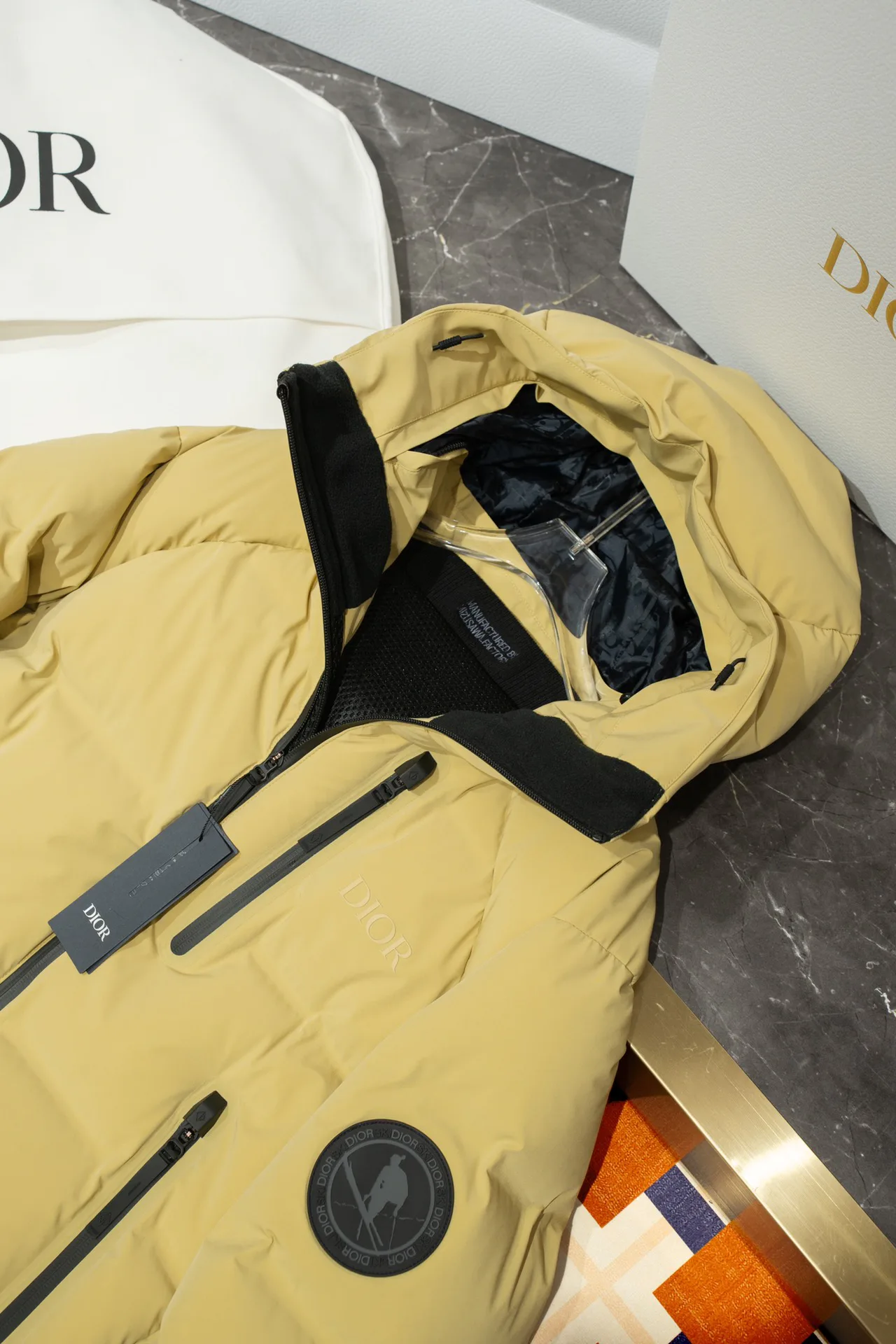Куртки И Пуховики Женские Christian Dior 5740724