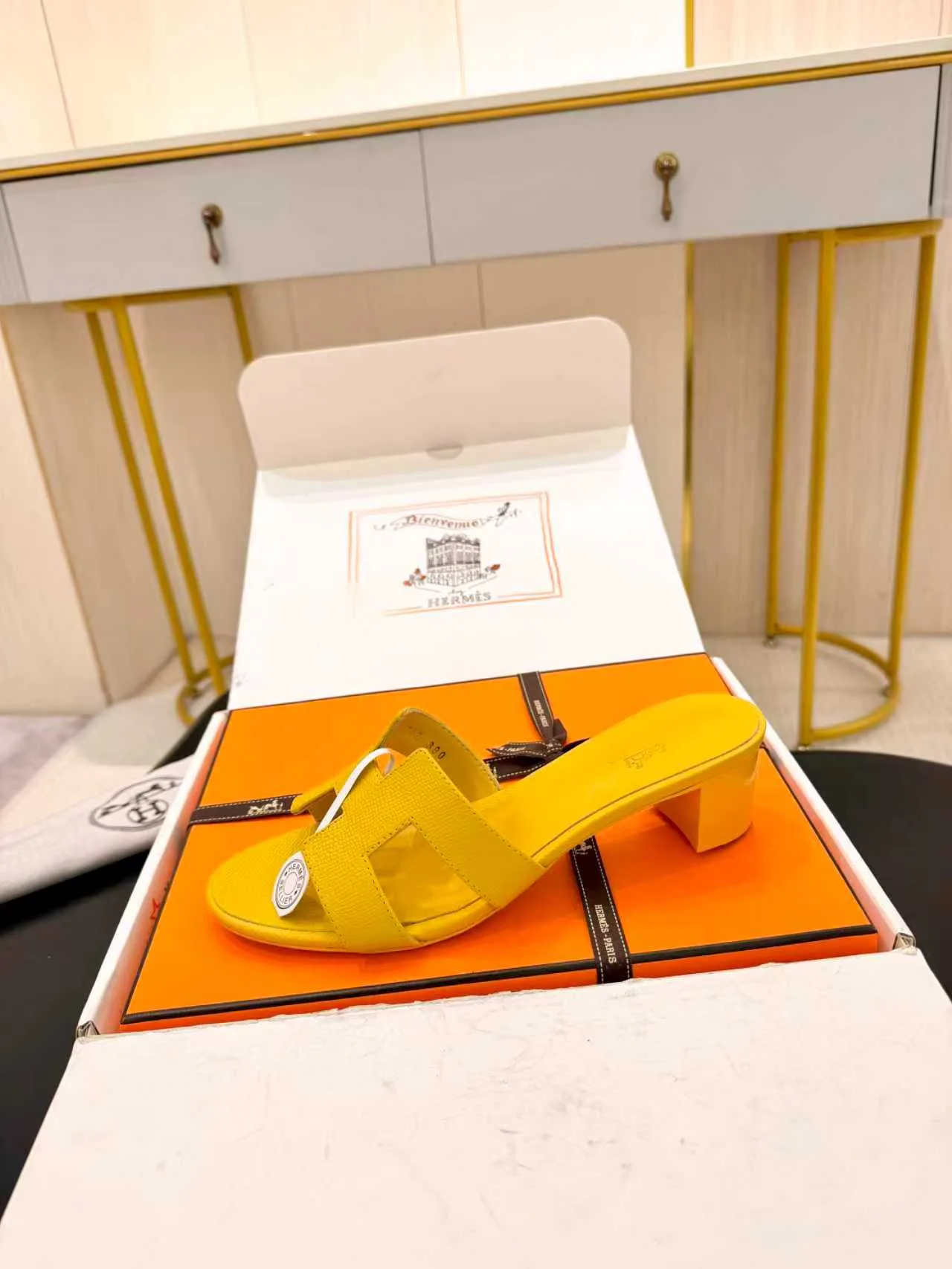 Босоножки Женские Hermes 10250443