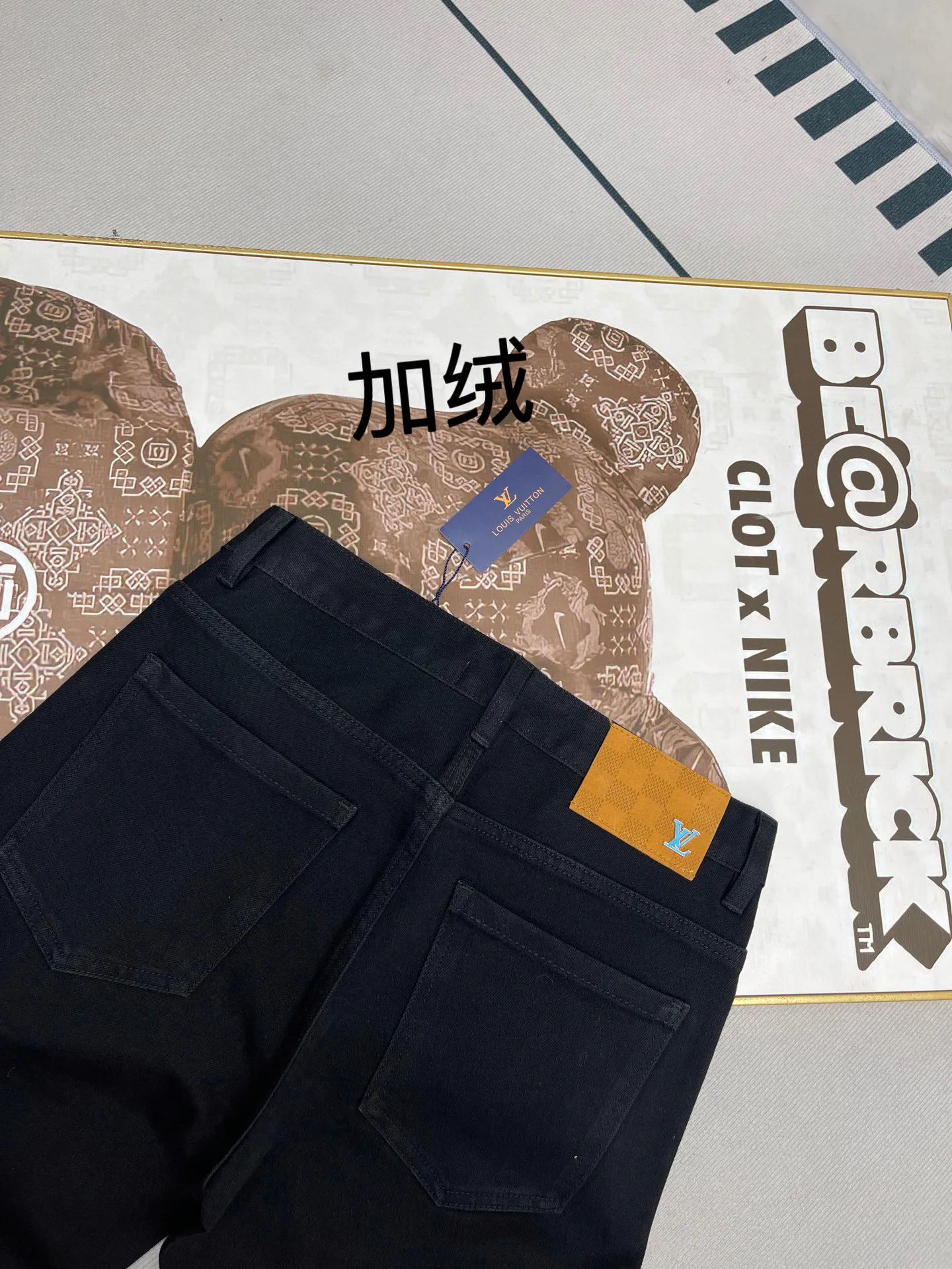 Джинсы Женские Louis Vuitton 10065679