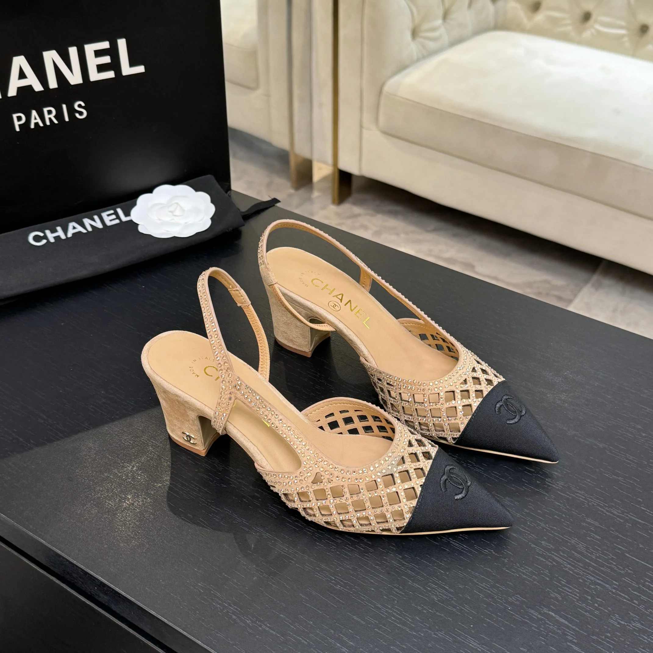 Туфли Женские Chanel 17448394