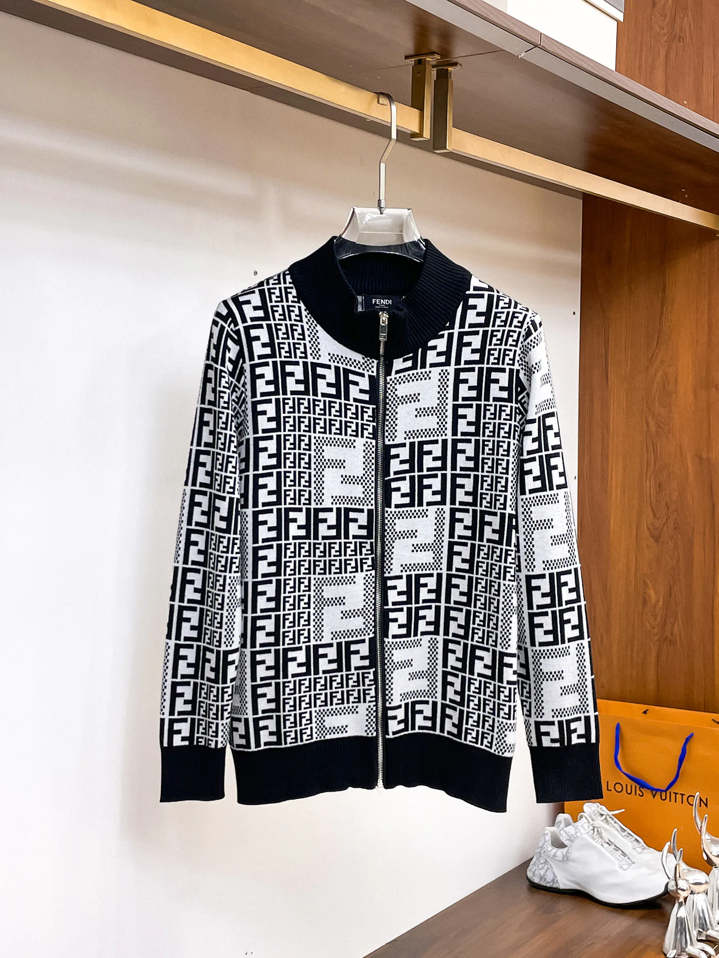 Джемперы И Свитеры Женские Fendi 1273895