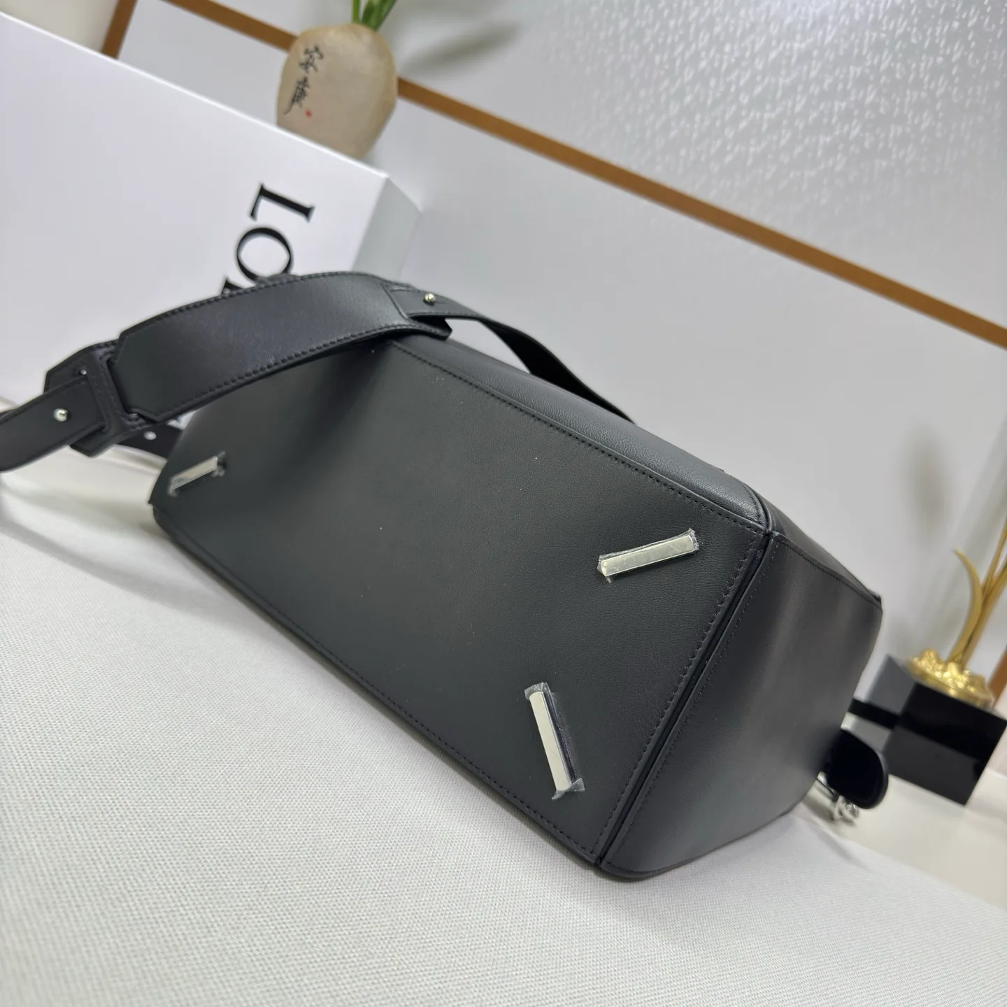 Сумки На Ремне Женские Loewe 690385