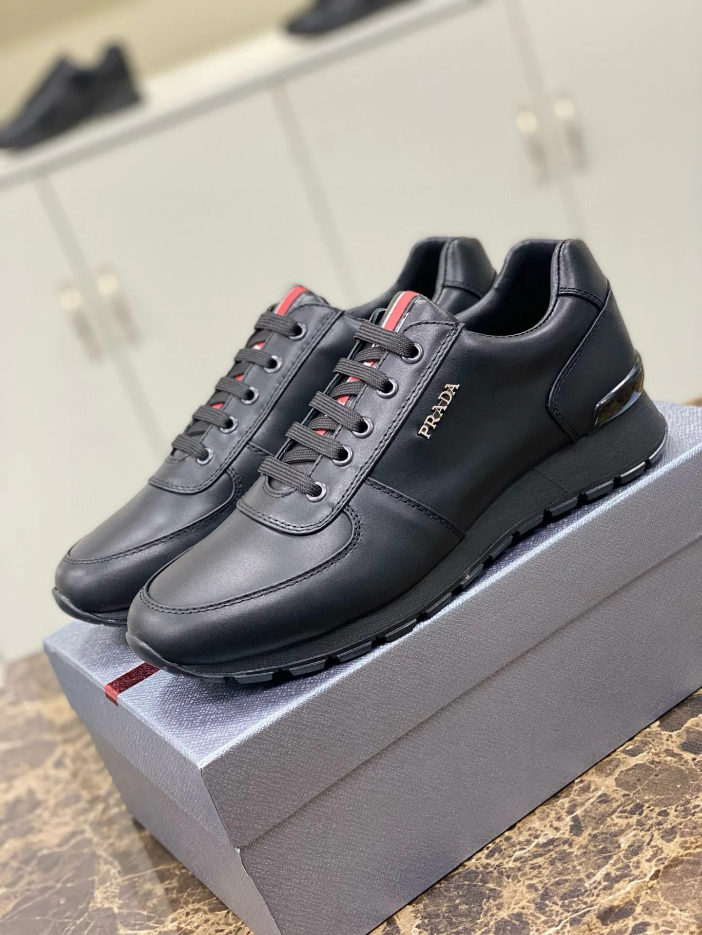 Кроссовки Мужские Prada 6264172