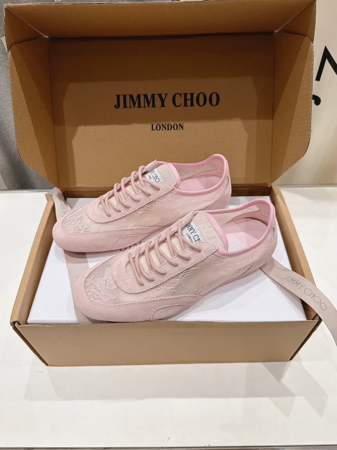 Кроссовки Женские Jimmy Choo 18436545