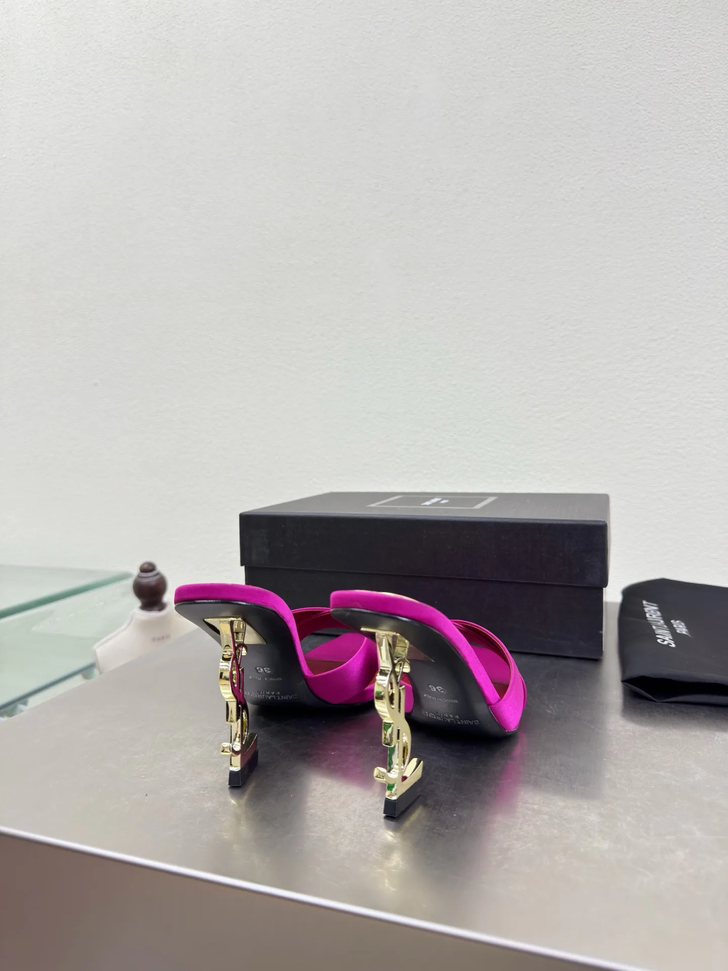 Босоножки Женские Saint Laurent 1693071