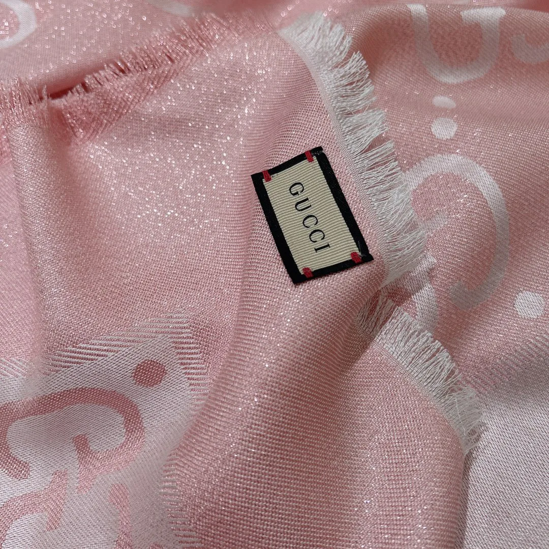 Шарфы Gucci 689008