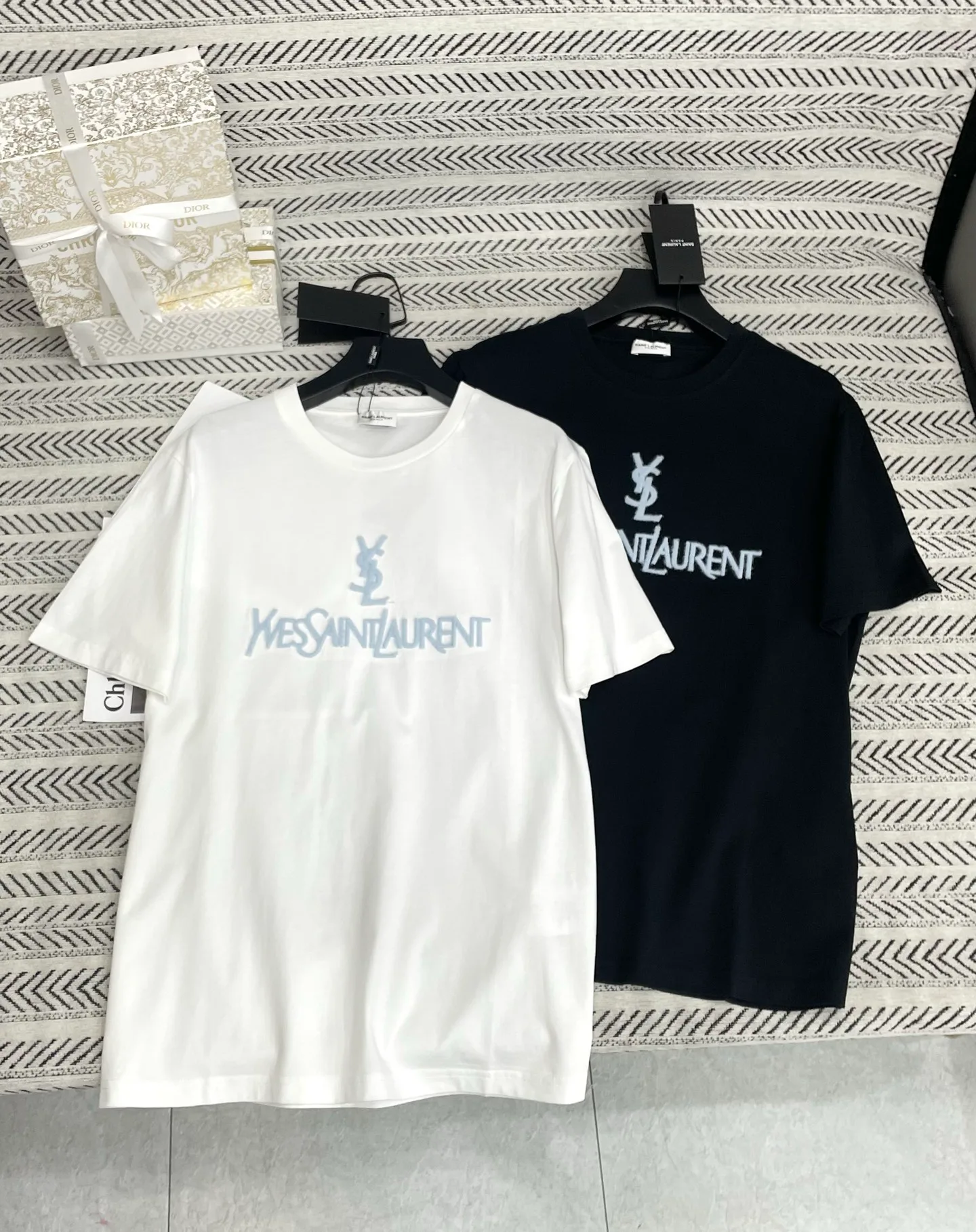 Футболки Женские Saint Laurent 4875084