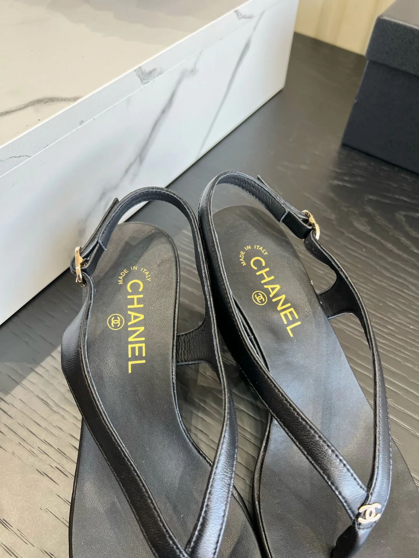 Босоножки Женские Chanel 16954162